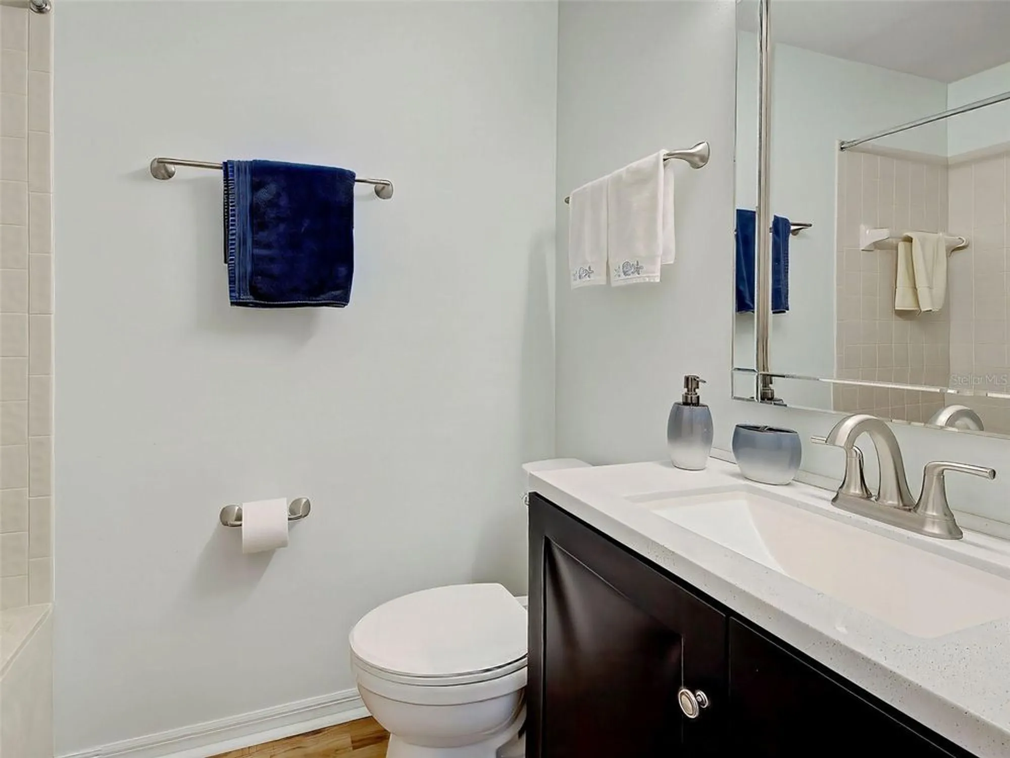 Property Slideshow image 39 of 74 | 220 southampton dr 325, Venice, FL, 34293