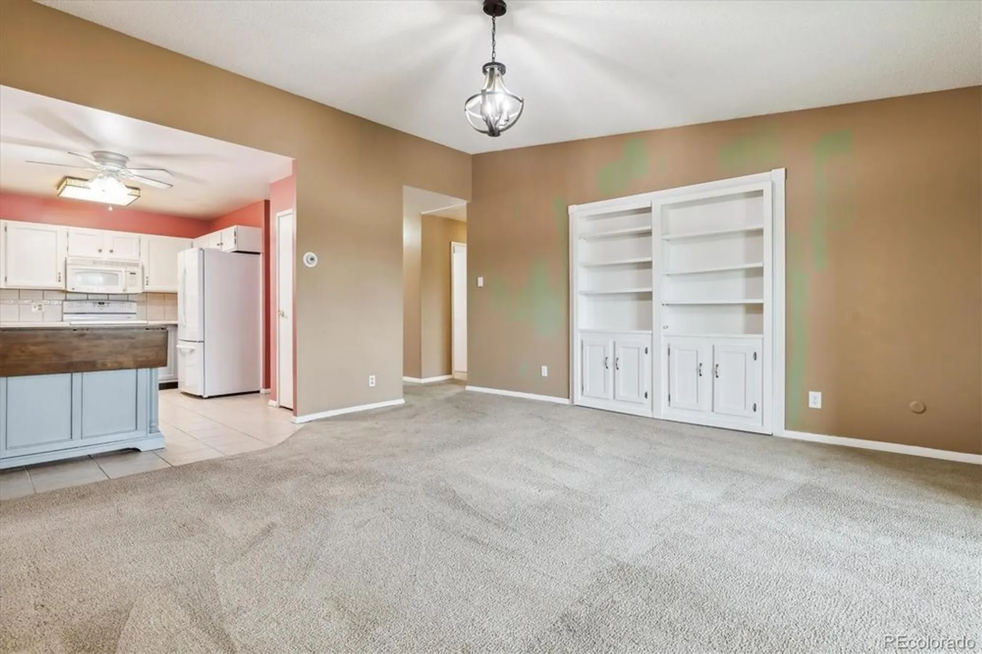 Property Slideshow image 6 of 34 | 3022 s wheeling way 407, Aurora, CO, 80014