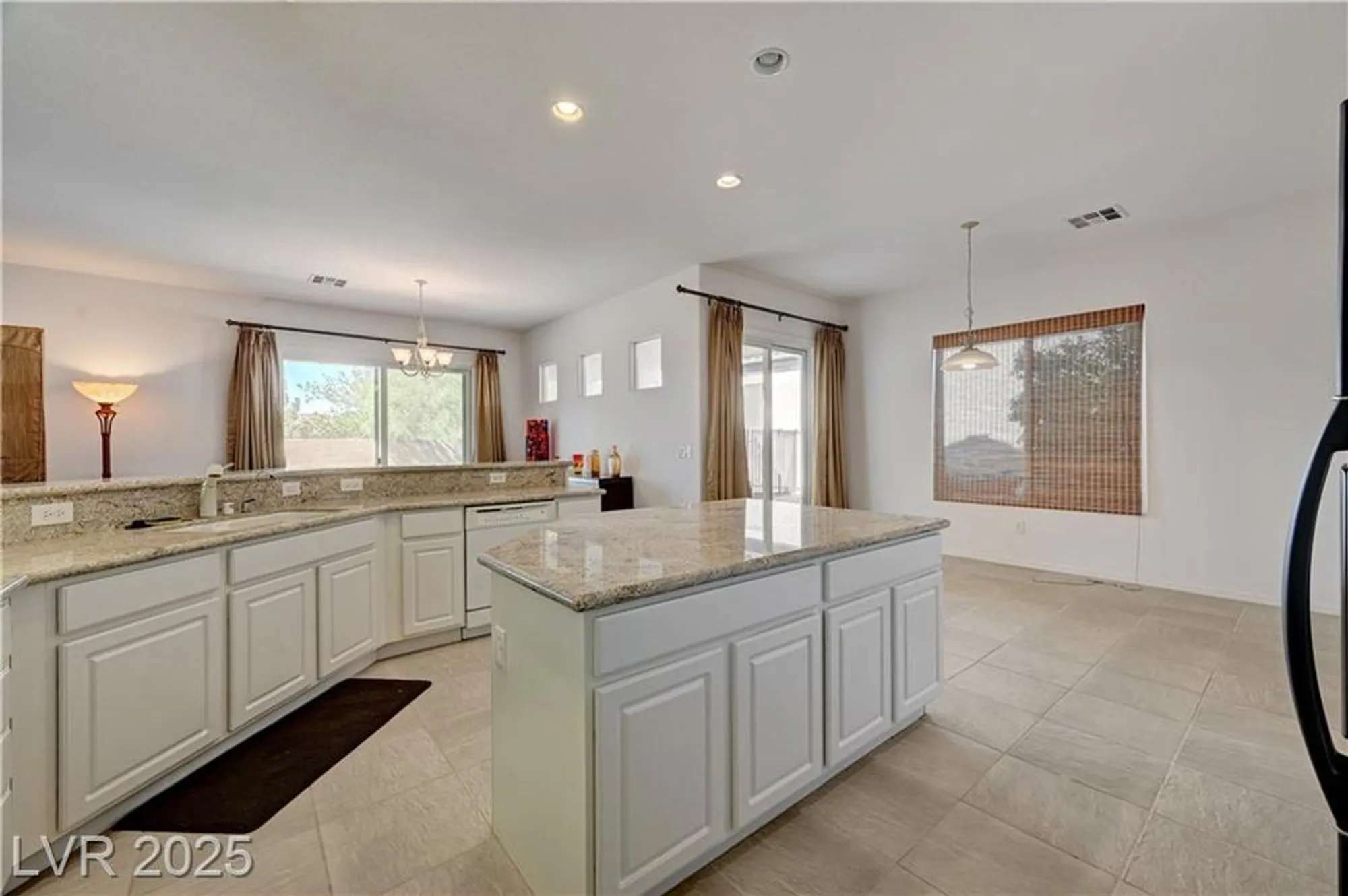 Property Slideshow image 22 of 45 | 2183 clearwater lake dr, Henderson, NV, 89044