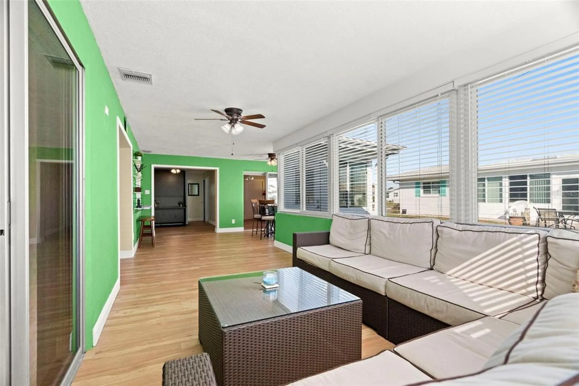 Property Slideshow image 26 of 42 | 10033 37th way n # 3, Pinellas Park, FL, 33782