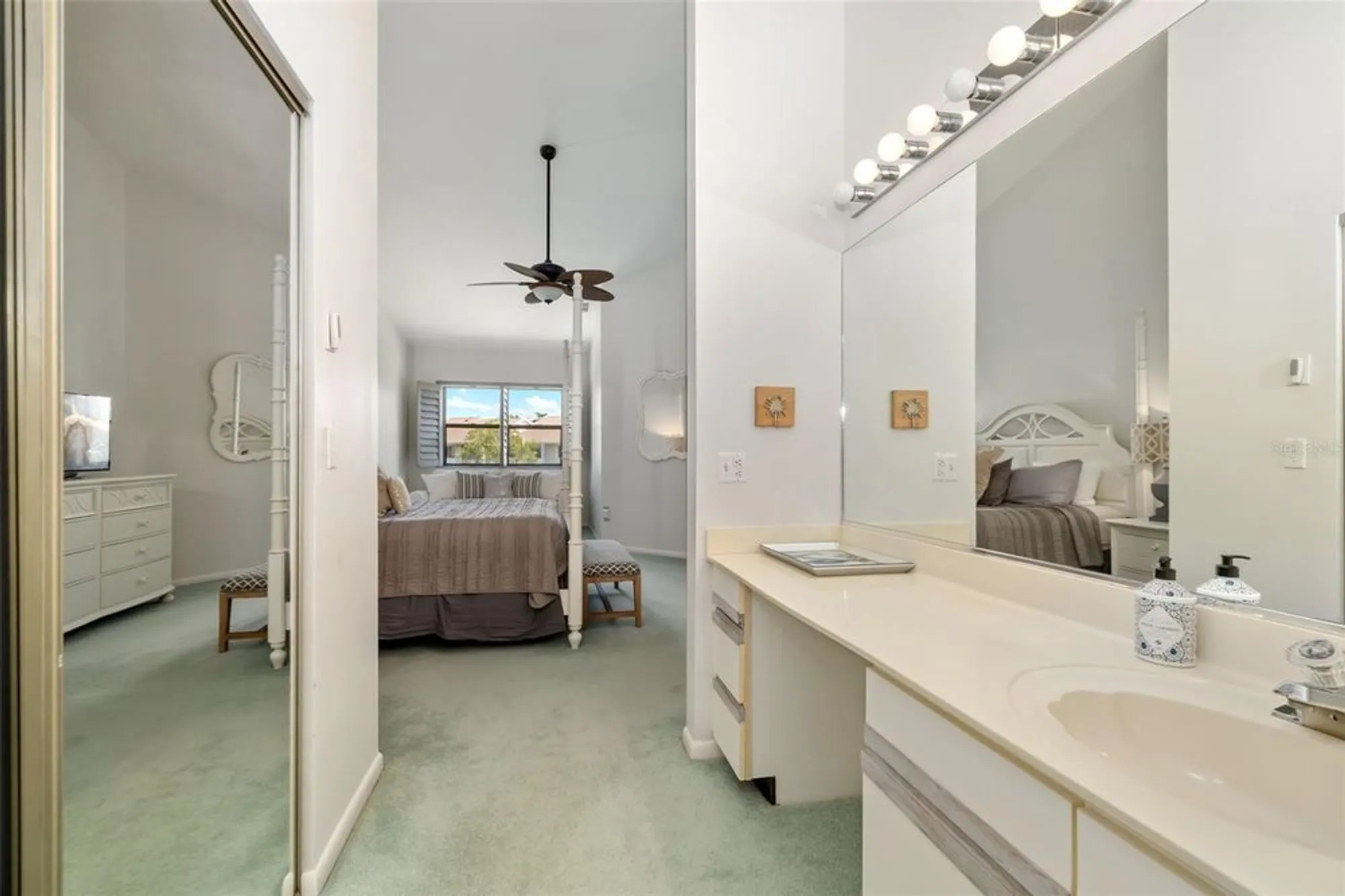 Property Slideshow image 39 of 58 | 5287 heron way 205, Sarasota, FL, 34231