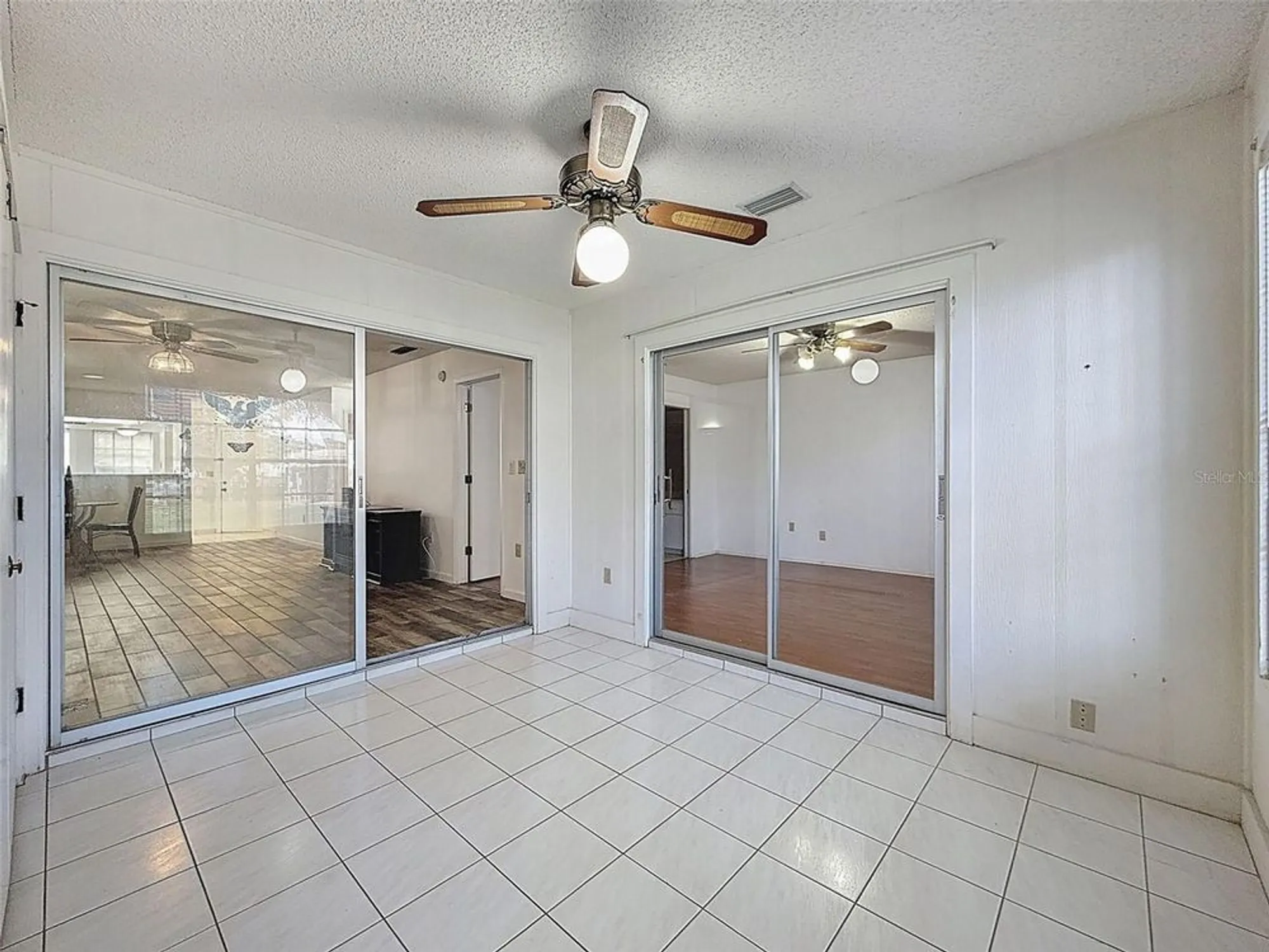 Property Slideshow image 27 of 74 | 11403 versailles ln, Port Richey, FL, 34668