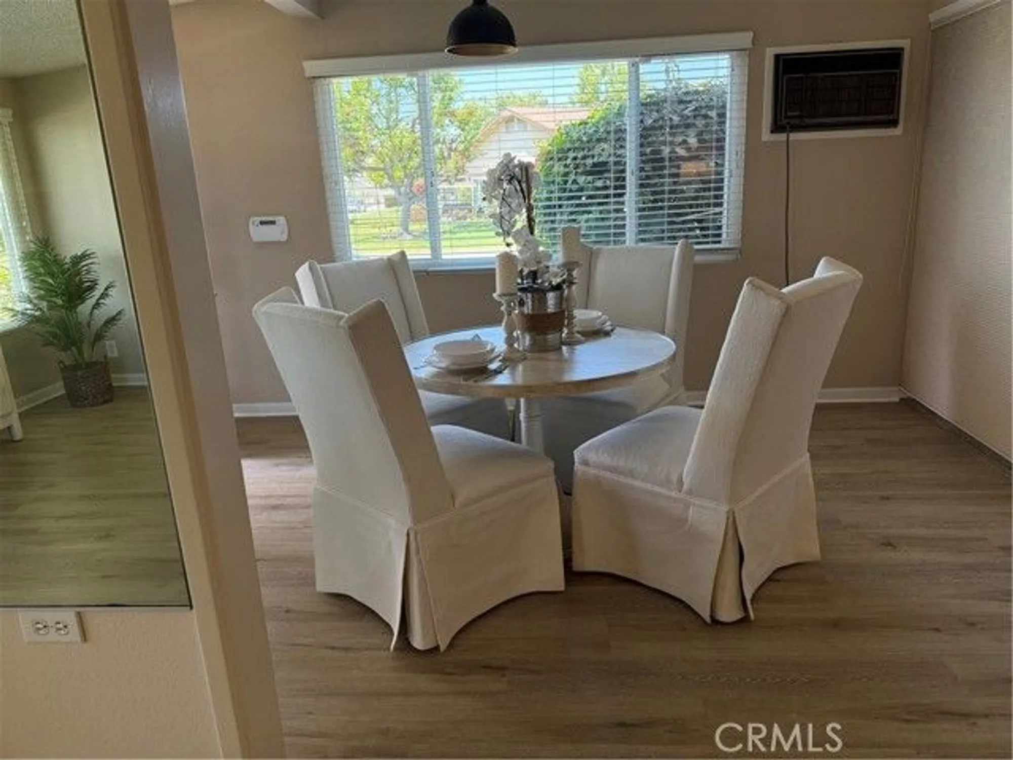 Property Slideshow image 8 of 14 | 1540 northwood rd, Seal Beach, CA, 90740