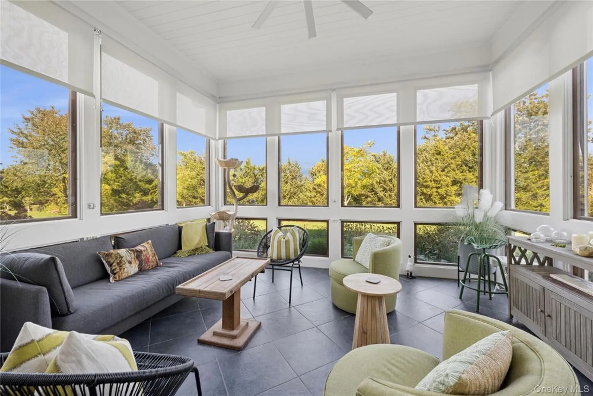 Property Slideshow image 20 of 22 | 32 millstone ln 16, Cutchogue, NY, 11935