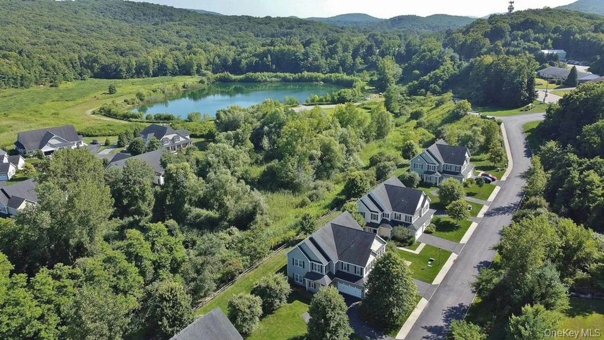 Property Slideshow image 24 of 28 | 11 revolution rd, Cold Spring, NY, 10516