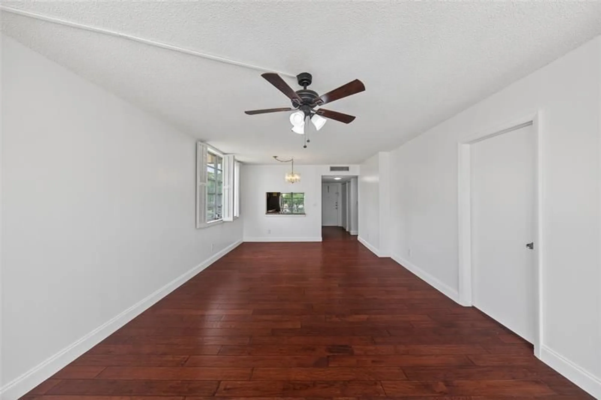 Property Slideshow image 2 of 33 | 6070 nw 64th ave 212, Tamarac, FL, 33319