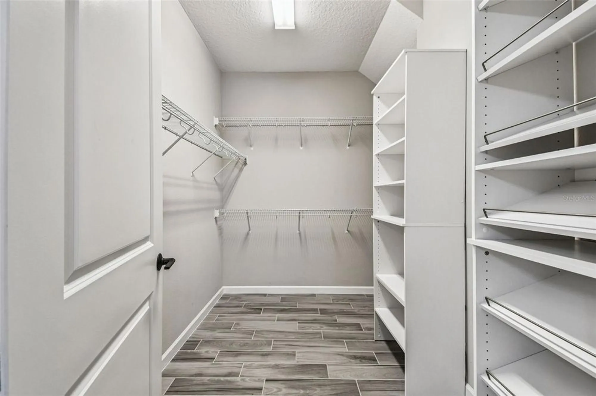 Property Slideshow image 20 of 96 | 5212 blossom cv, Bradenton, FL, 34211