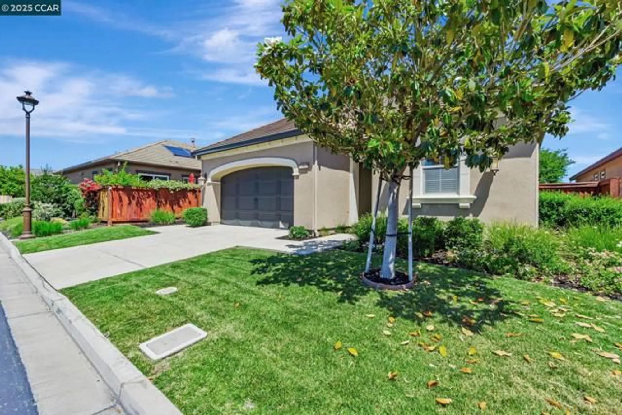 Property Slideshow image 8 of 50 | 1631 chianti ln, Brentwood, CA, 94513