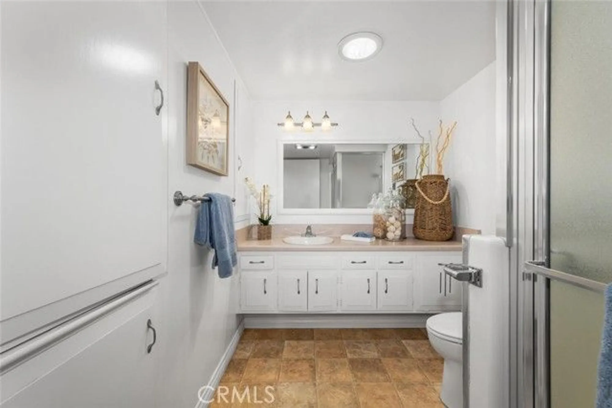 Property Slideshow image 35 of 45 | 1121 northwood rd, Seal Beach, CA, 90740