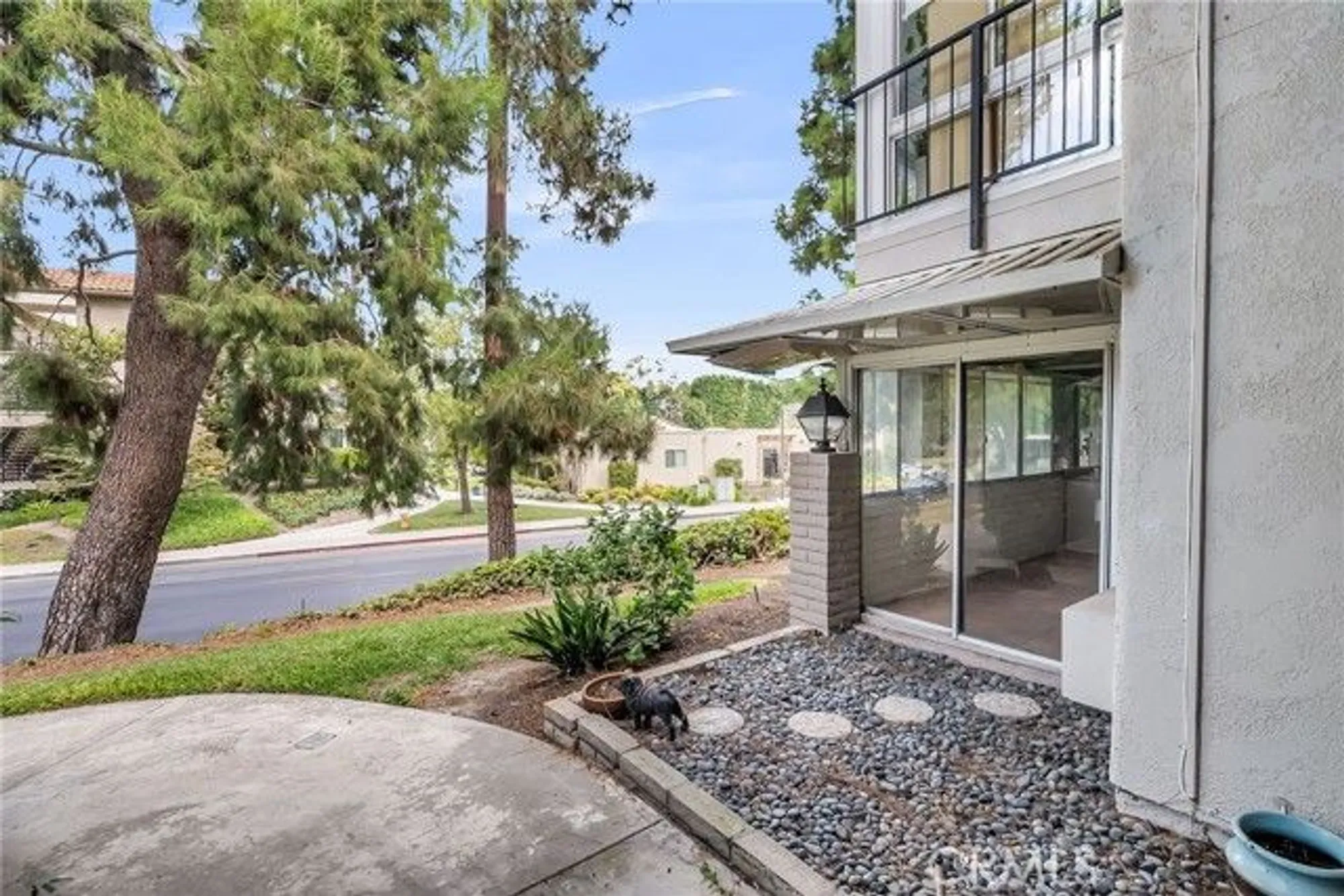 Property Slideshow image 2 of 25 | 2277 via mariposa b, Laguna Woods, CA, 92637