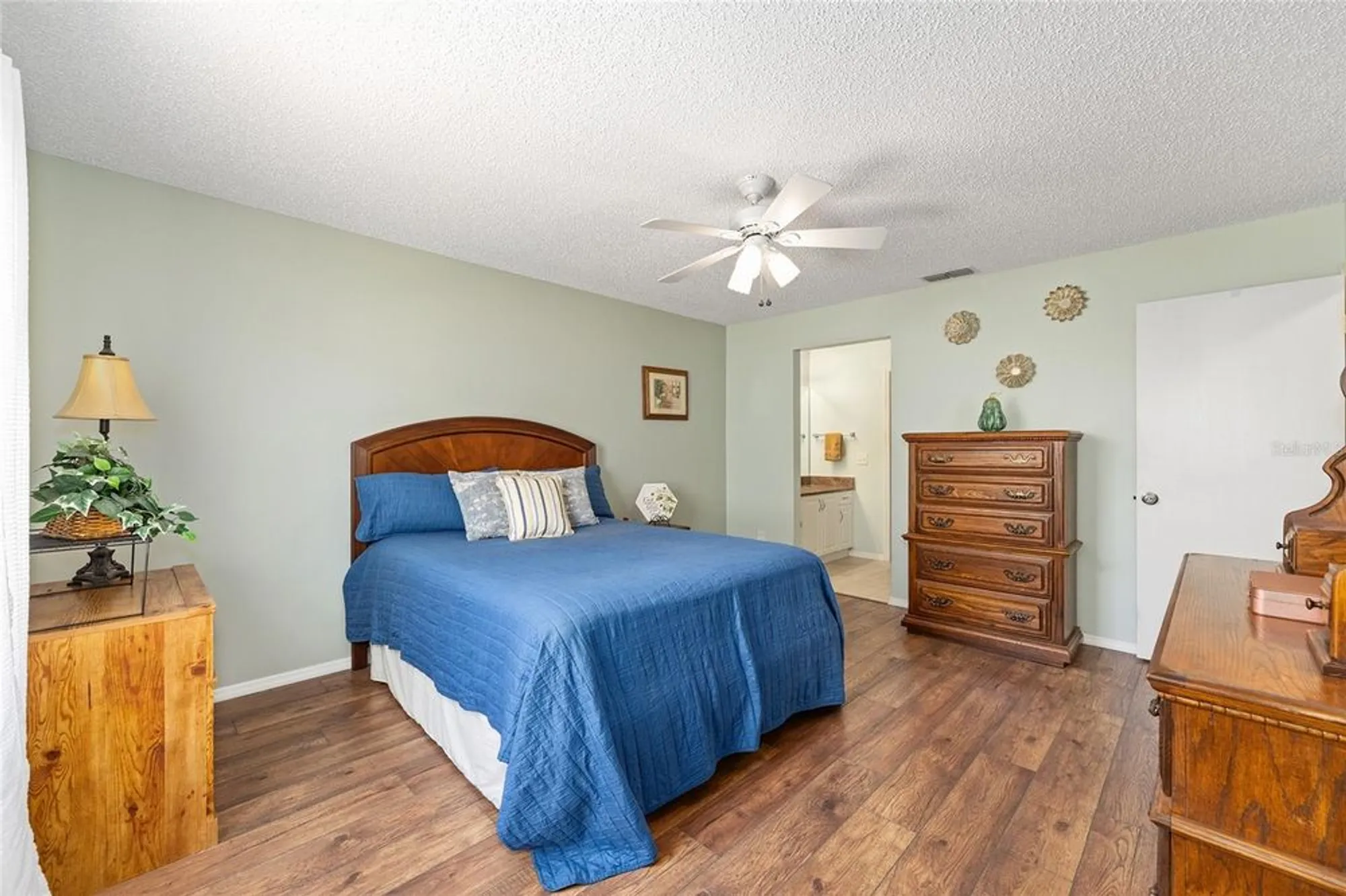 Property Slideshow image 22 of 45 | 2805 burgos dr, The Villages, FL, 32162