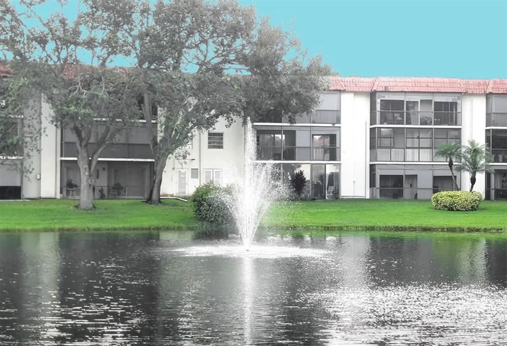 Property Slideshow image 17 of 17 | 381 s hollybrook dr 204, Pembroke Pines, FL, 33025