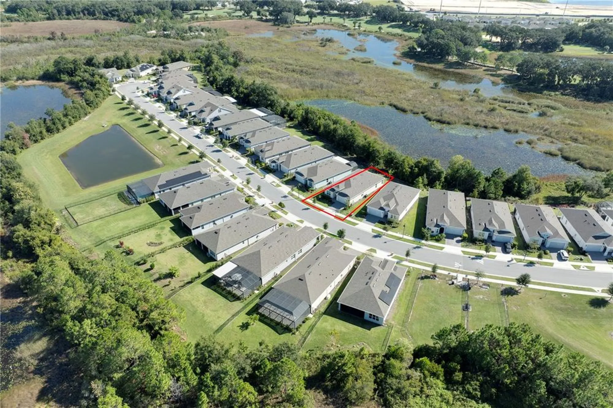 Property Slideshow image 27 of 32 | 2111 limestone trl # 504, Kissimmee, FL, 34747