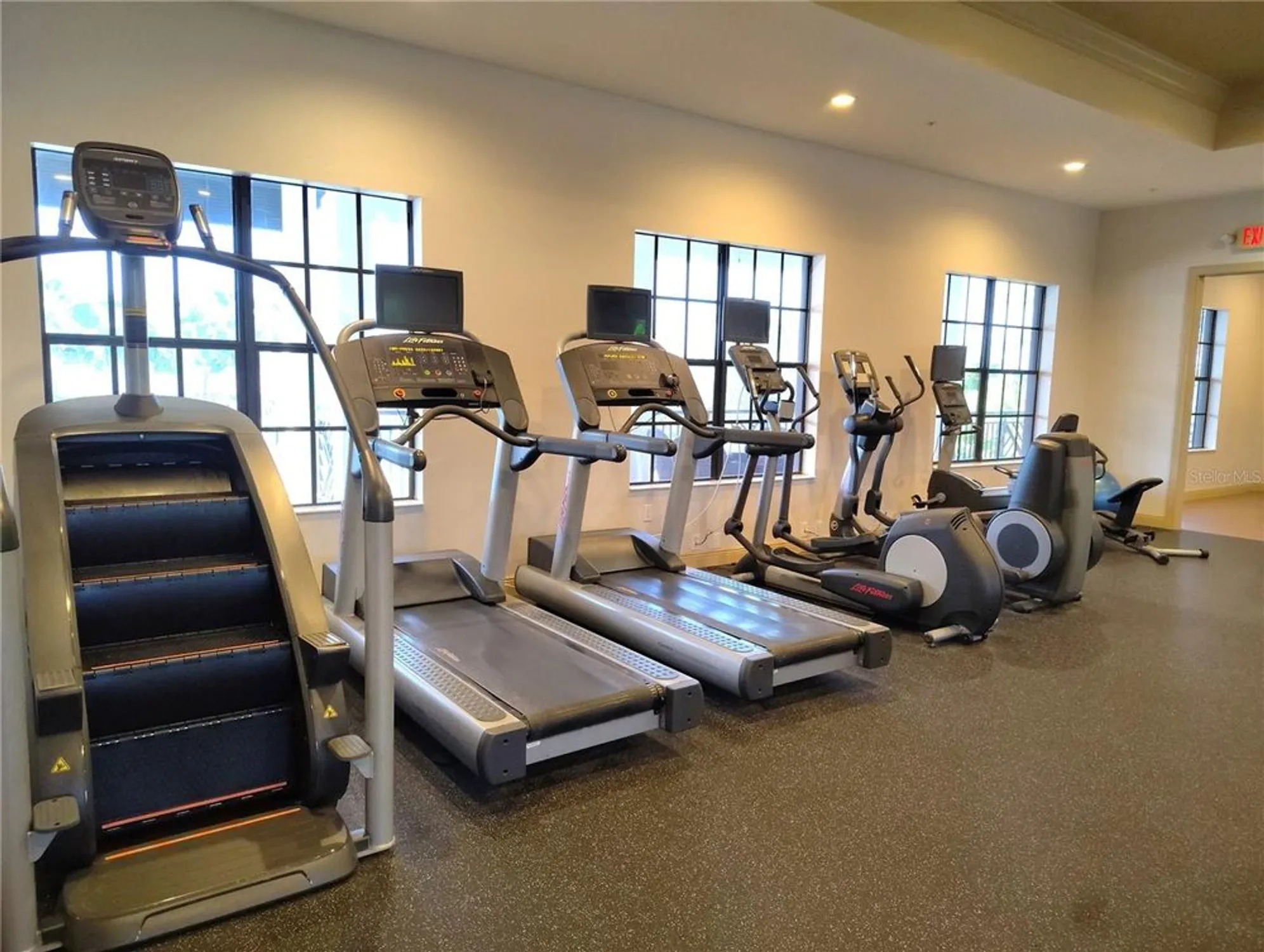 Property Slideshow image 58 of 84 | 1264 riverscape st b, Bradenton, FL, 34208