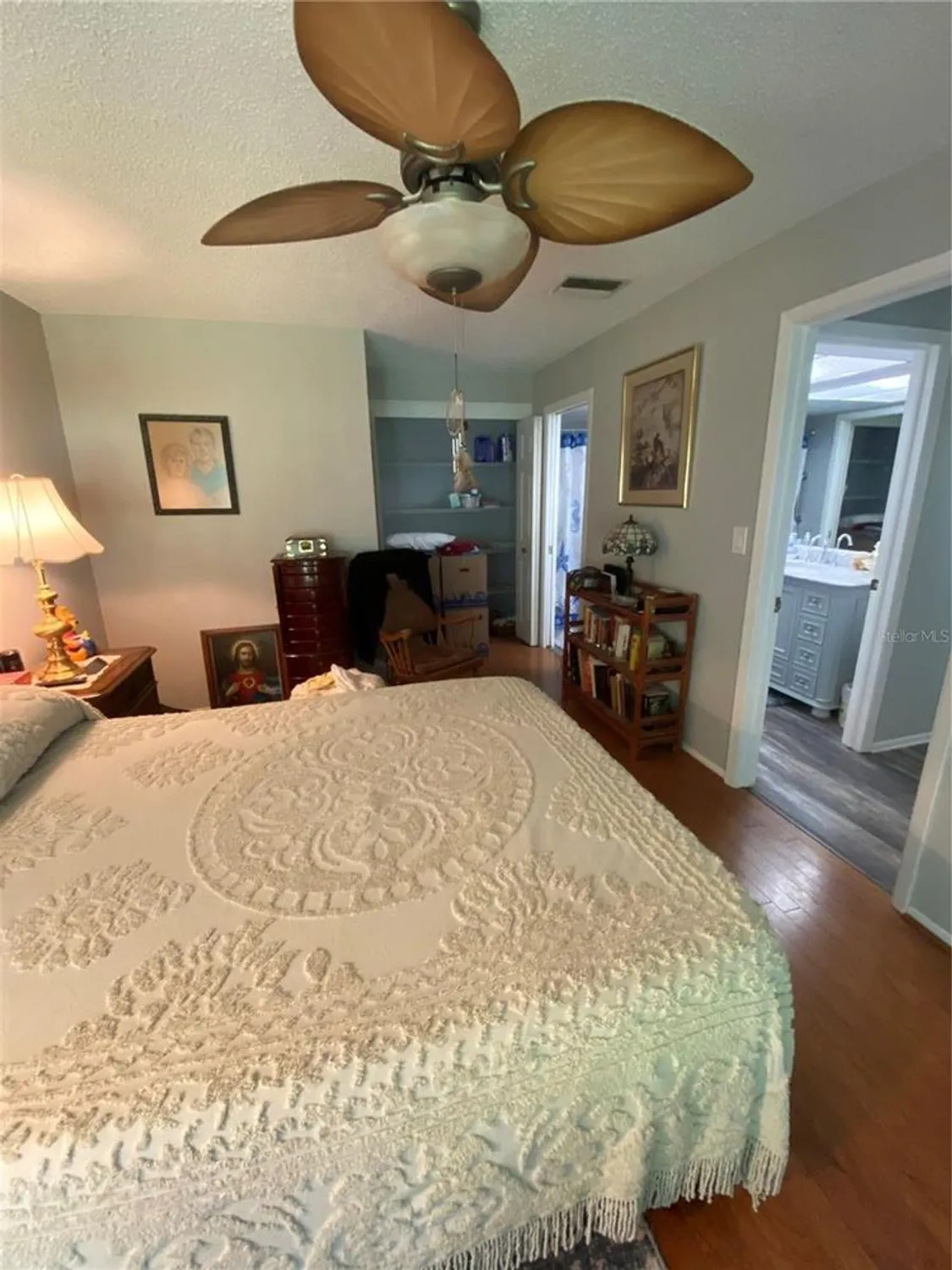 Property Slideshow image 21 of 30 | 1609 whitebridge dr c, Palm Harbor, FL, 34684