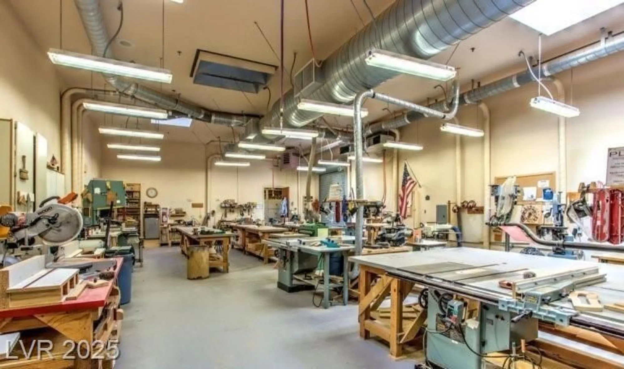 Property Slideshow image 59 of 80 | 2620 hanging rock dr, Las Vegas, NV, 89134