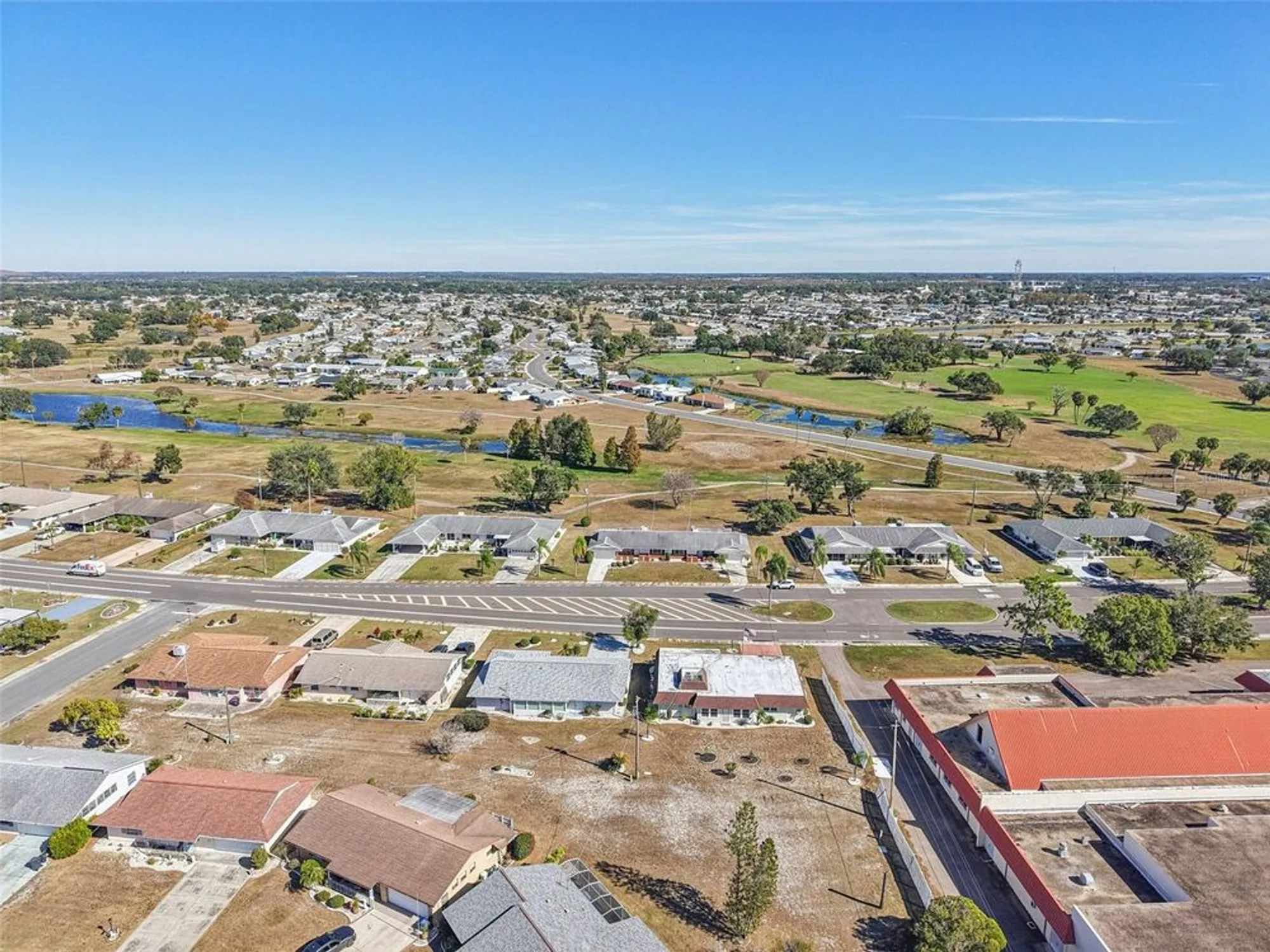 Property Slideshow image 40 of 54 | 1409 n pebble beach blvd, Sun City Center, FL, 33573