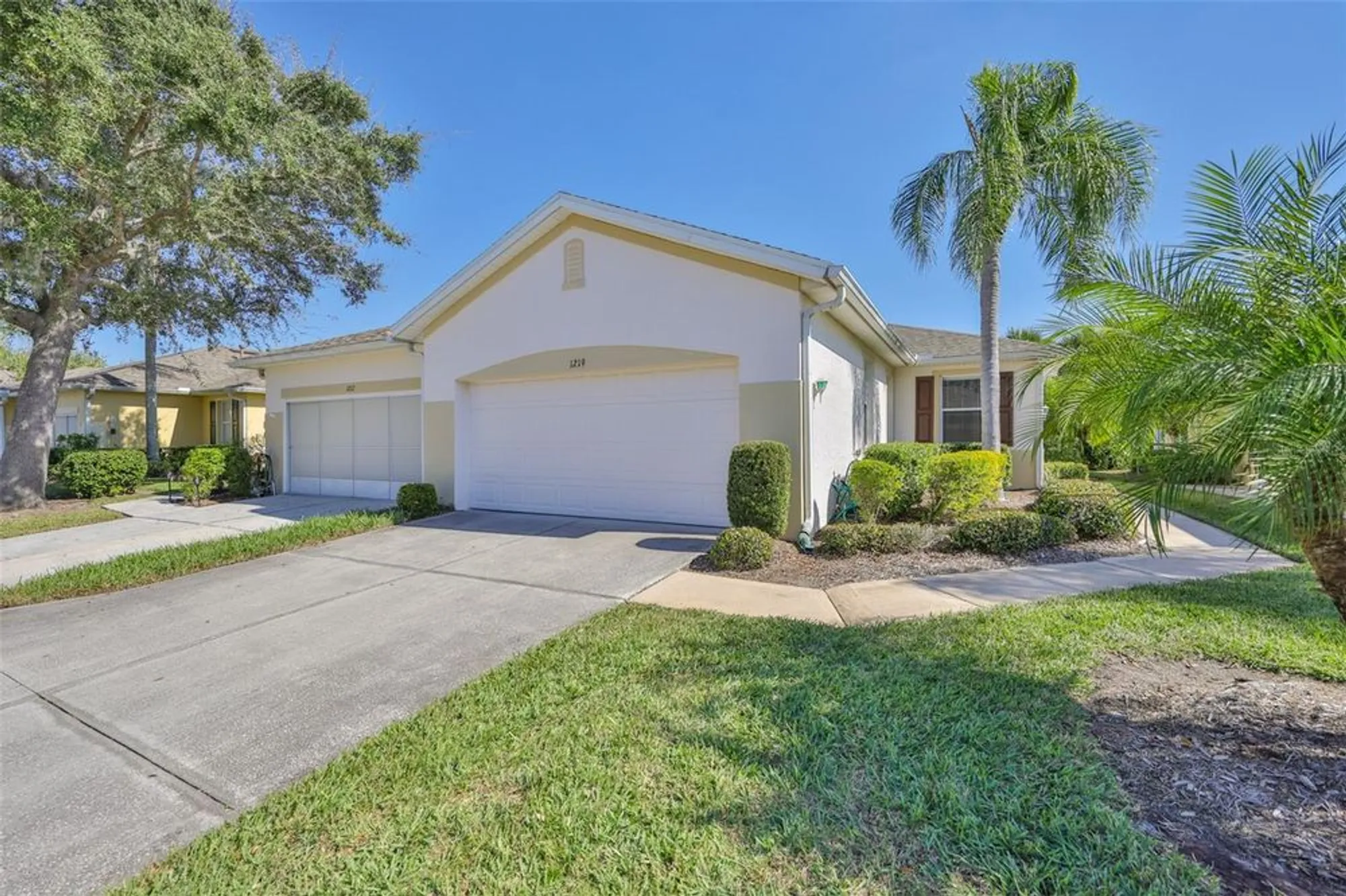Property Slideshow image 2 of 69 | 1219 fairway greens dr, Sun City Center, FL, 33573