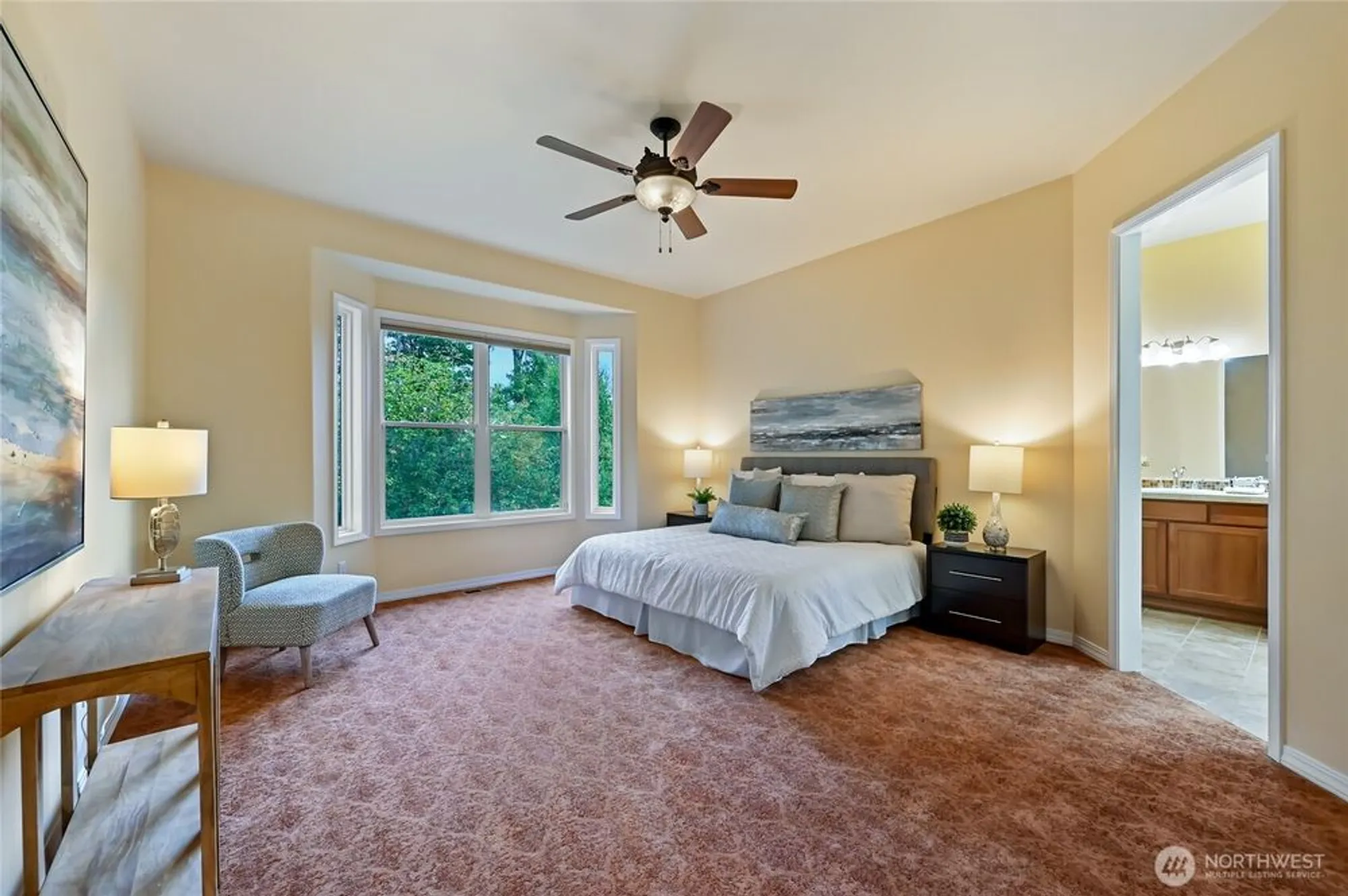 Property Slideshow image 17 of 36 | 12441 adair creek way, Redmond, WA, 98053