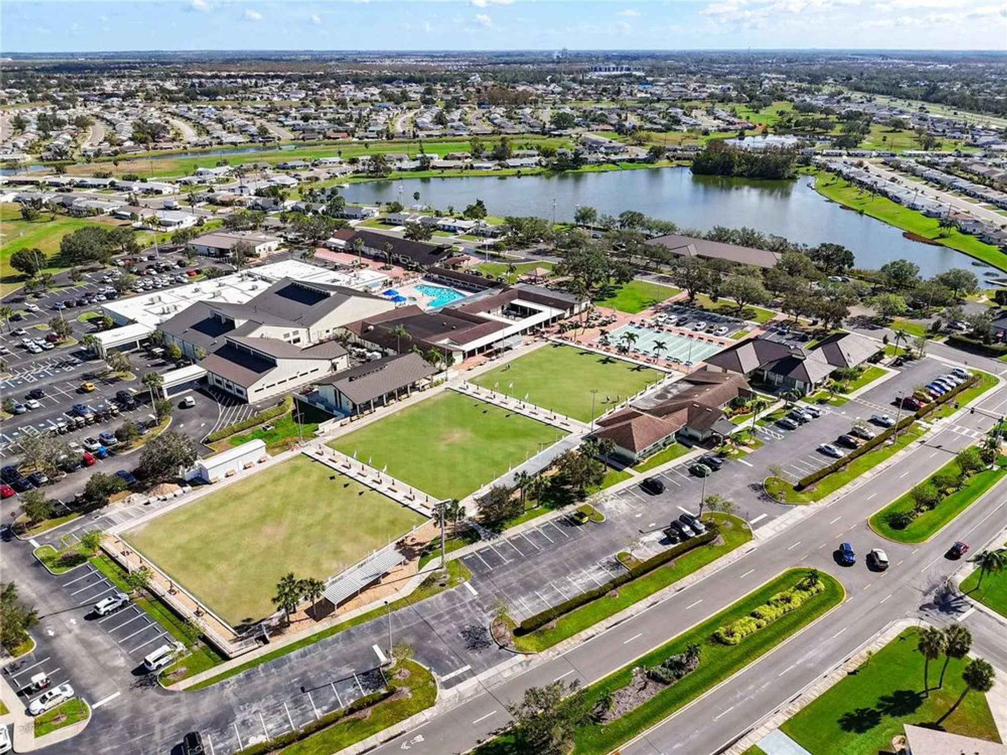 Property Slideshow image 42 of 57 | 1715 s pebble beach blvd, Sun City Center, FL, 33573