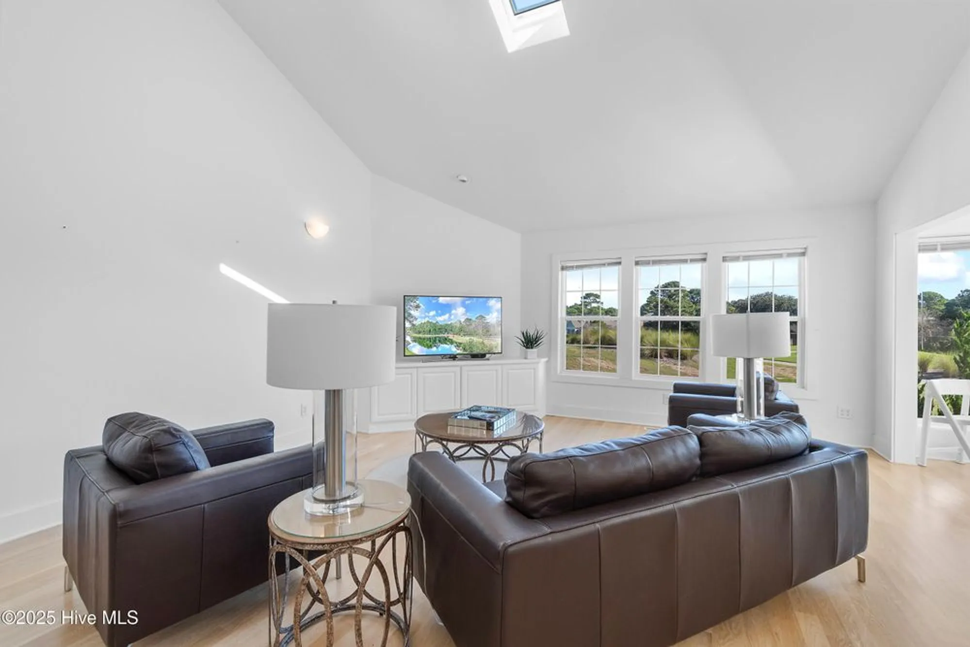 Property Slideshow image 3 of 61 | 3159 lakeside commons dr 1, Southport, NC, 28461