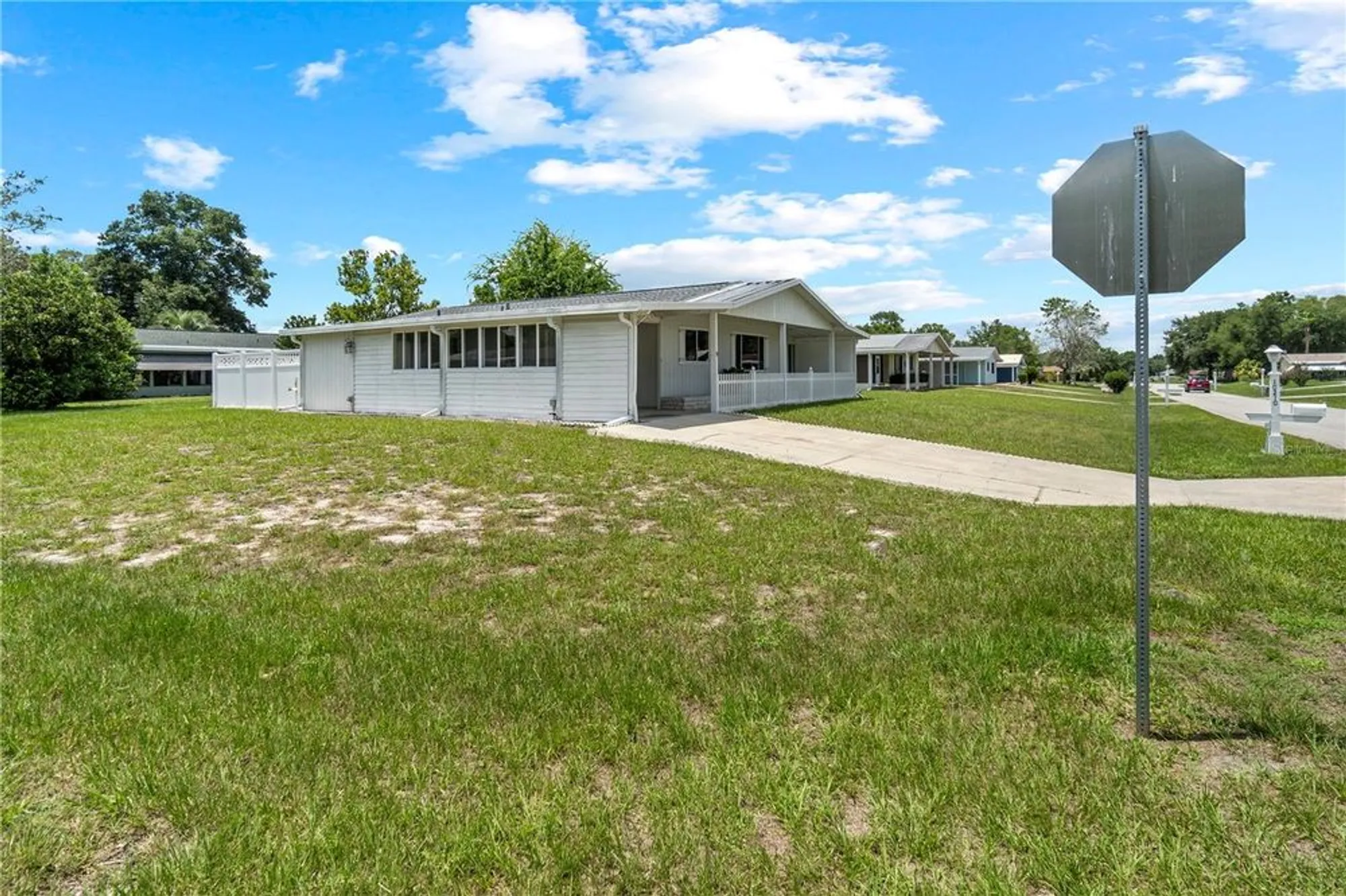 Property Slideshow image 5 of 31 | 10210 sw 93rd ave, Ocala, FL, 34481
