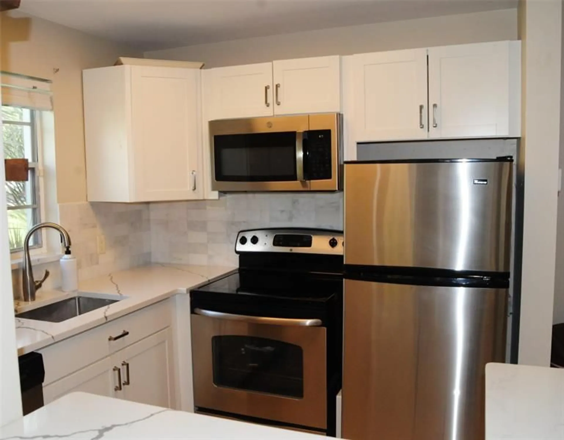 Property Slideshow image 3 of 26 | 1 newport a # 1, Deerfield Beach, FL, 33442