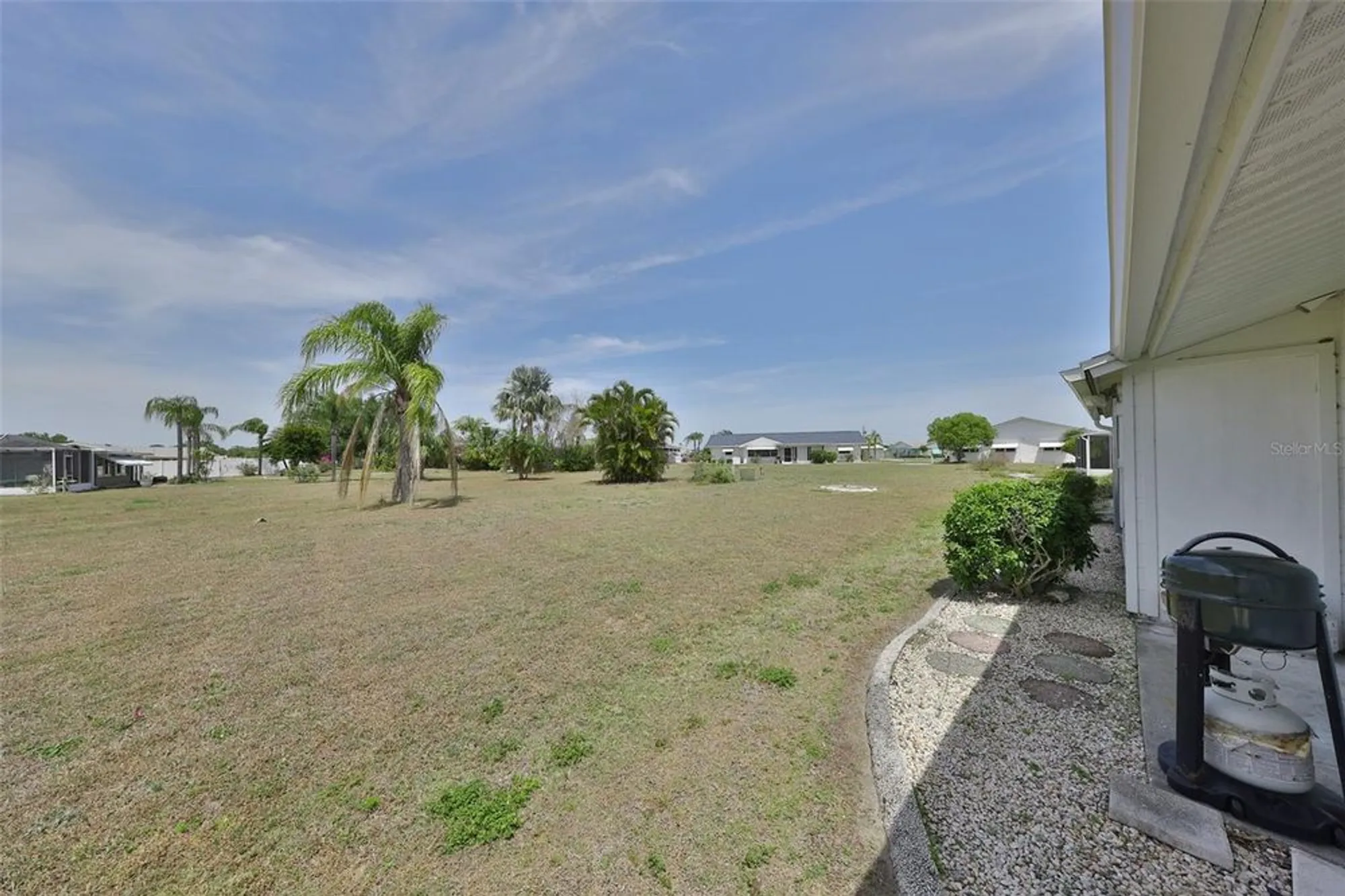 Property Slideshow image 10 of 49 | 1809 haverford ave, Sun City Center, FL, 33573