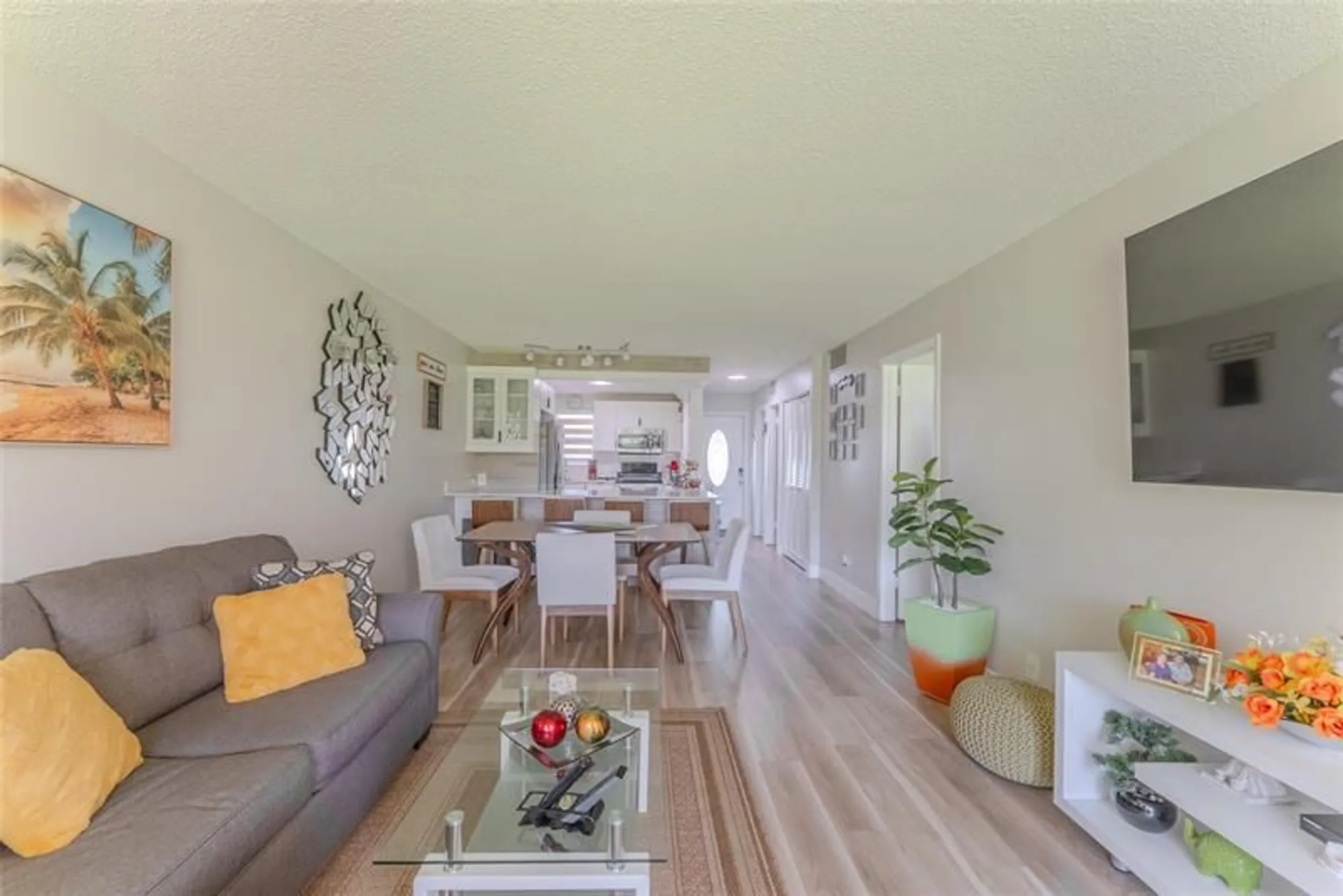 Property Slideshow image 15 of 34 | 8900 washington blvd 115, Pembroke Pines, FL, 33025