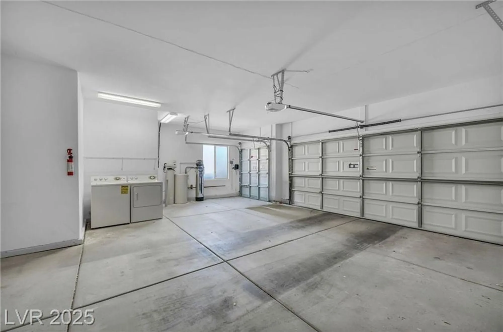 Property Slideshow image 57 of 71 | 2567 evening sky dr, Henderson, NV, 89052