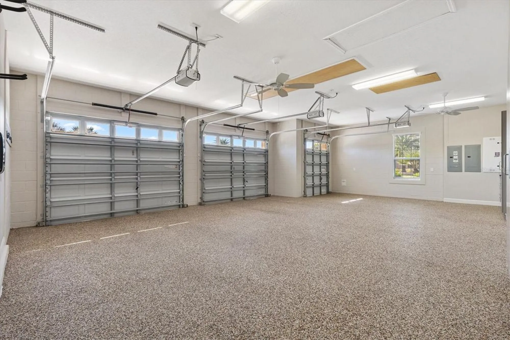 Property Slideshow image 50 of 66 | 981 iron oak way, The Villages, FL, 32163