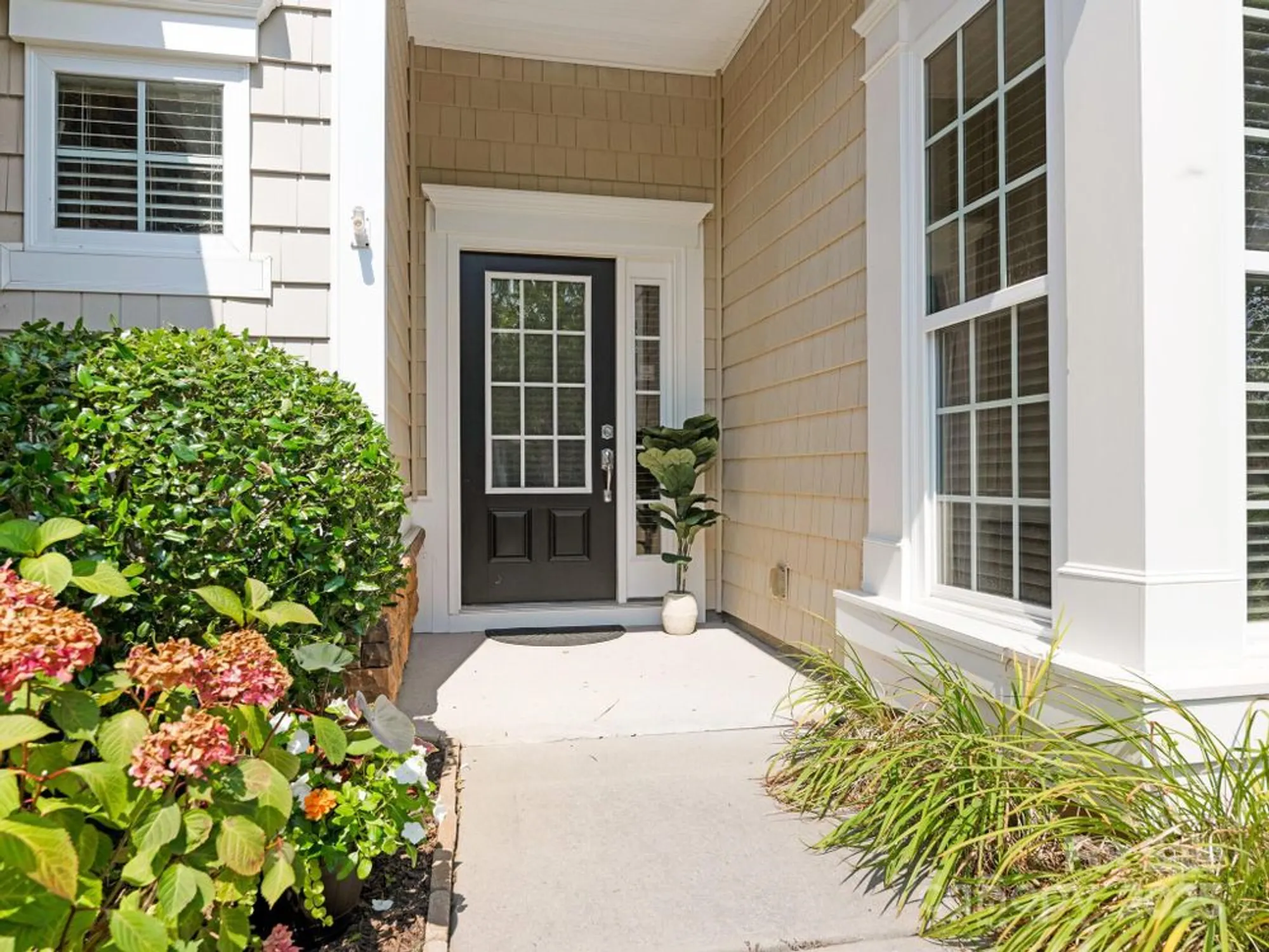 Property Slideshow image 2 of 28 | 7057 shenandoah dr, Fort Mill, SC, 29707