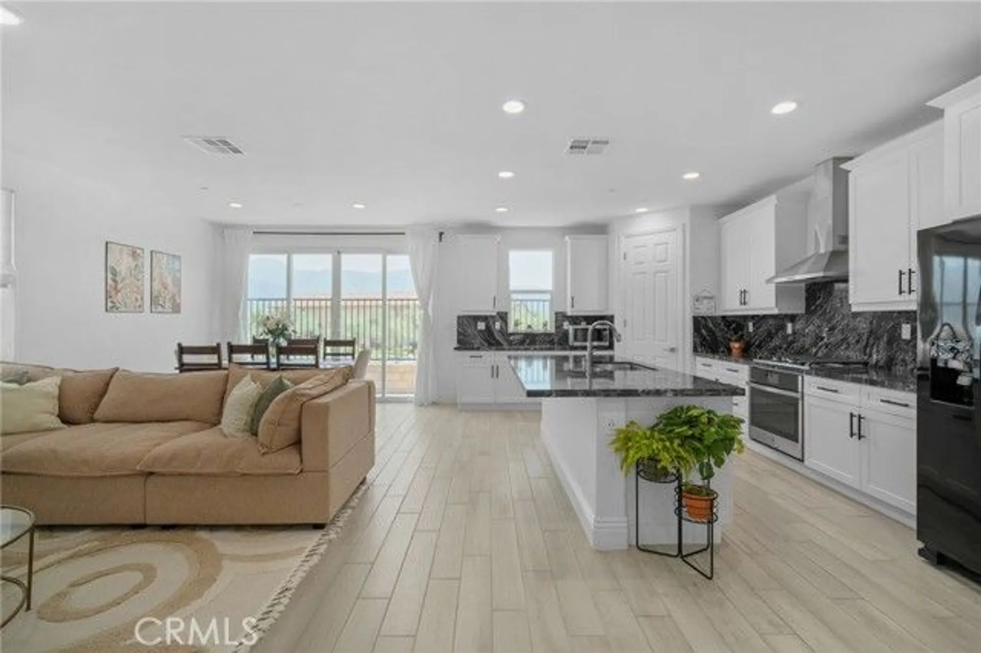 Property Slideshow image 6 of 39 | 24205 selwood dr, Corona, CA, 92883