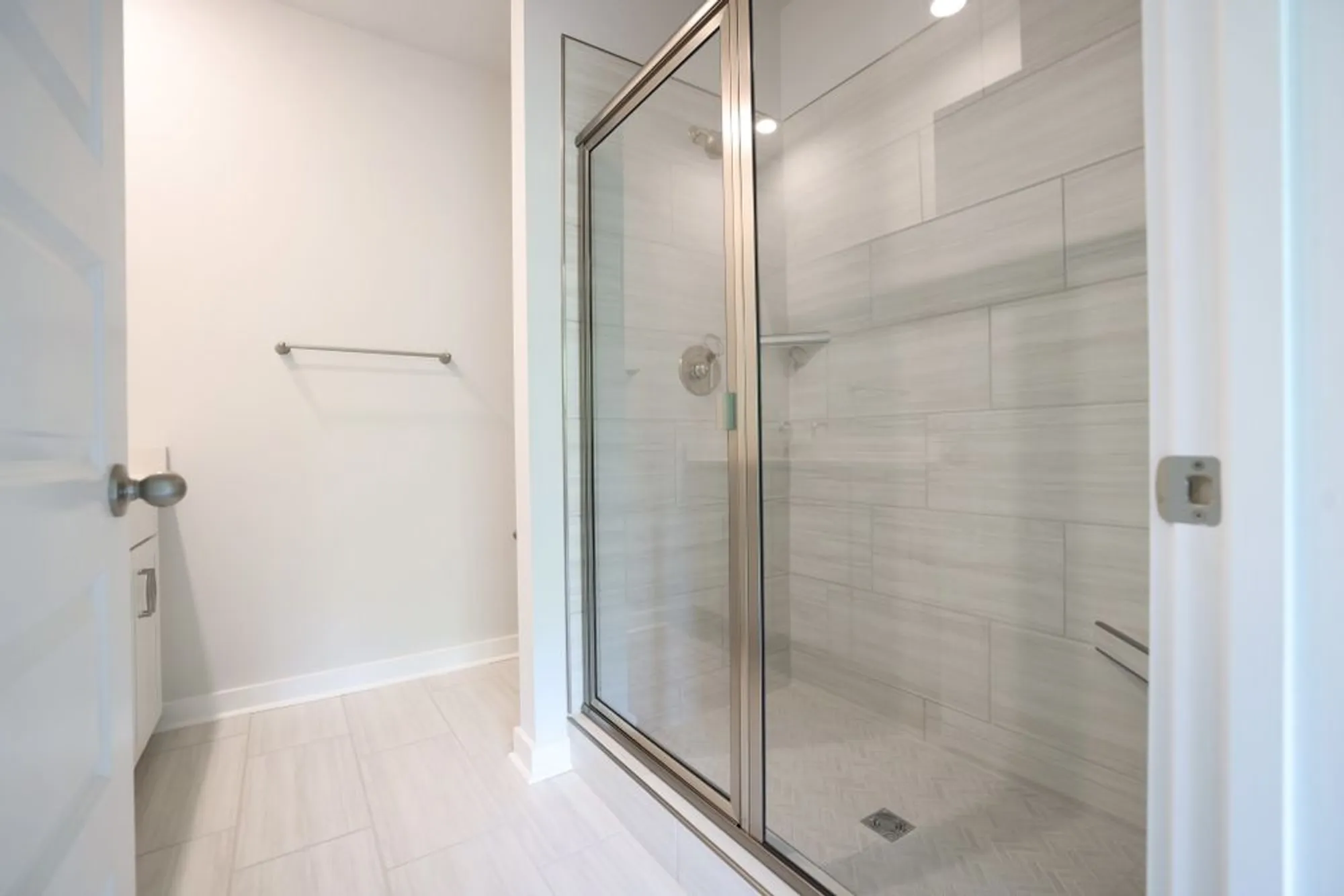 Property Slideshow image 9 of 15 | 328 apollo way, Gallatin, TN, 37066