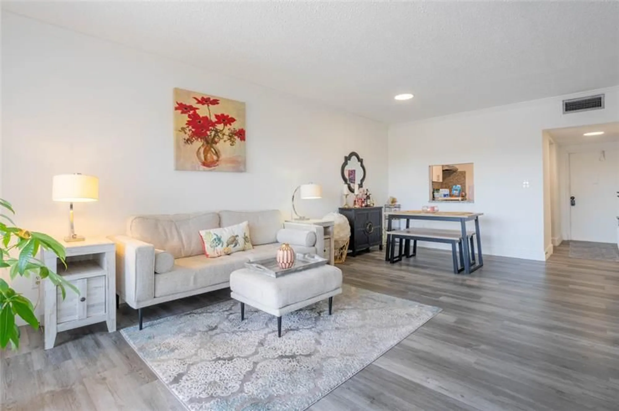 Property Slideshow image 9 of 31 | 1000 country club dr 403, Margate, FL, 33063