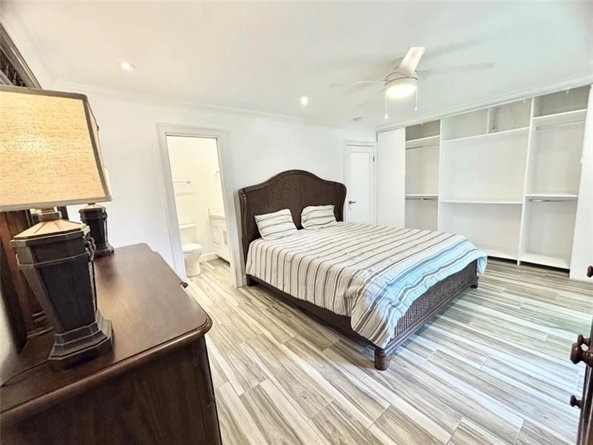 Property Slideshow image 18 of 70 | 279 oakridge p # 279, Deerfield Beach, FL, 33442