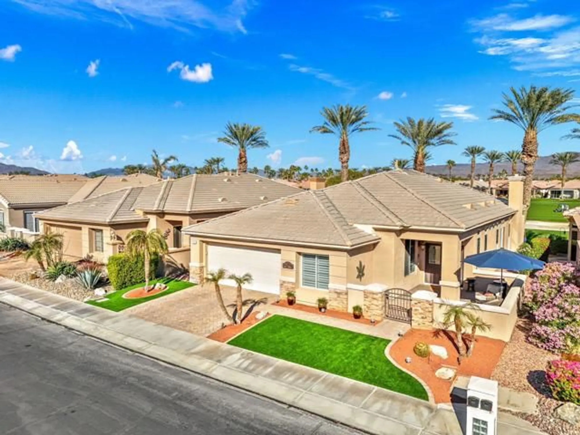 Property Slideshow image 12 of 73 | 80200 royal birkdale dr, Indio, CA, 92201