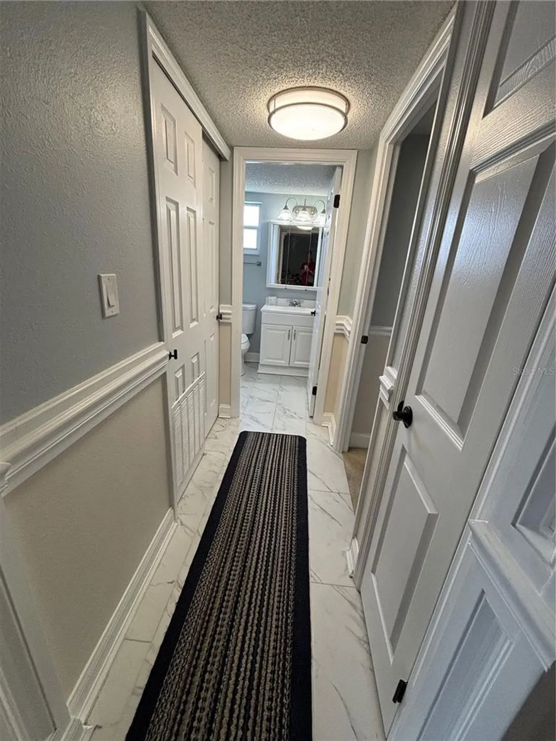 Property Slideshow image 12 of 22 | 3951 lake bayshore dr f408, Bradenton, FL, 34205