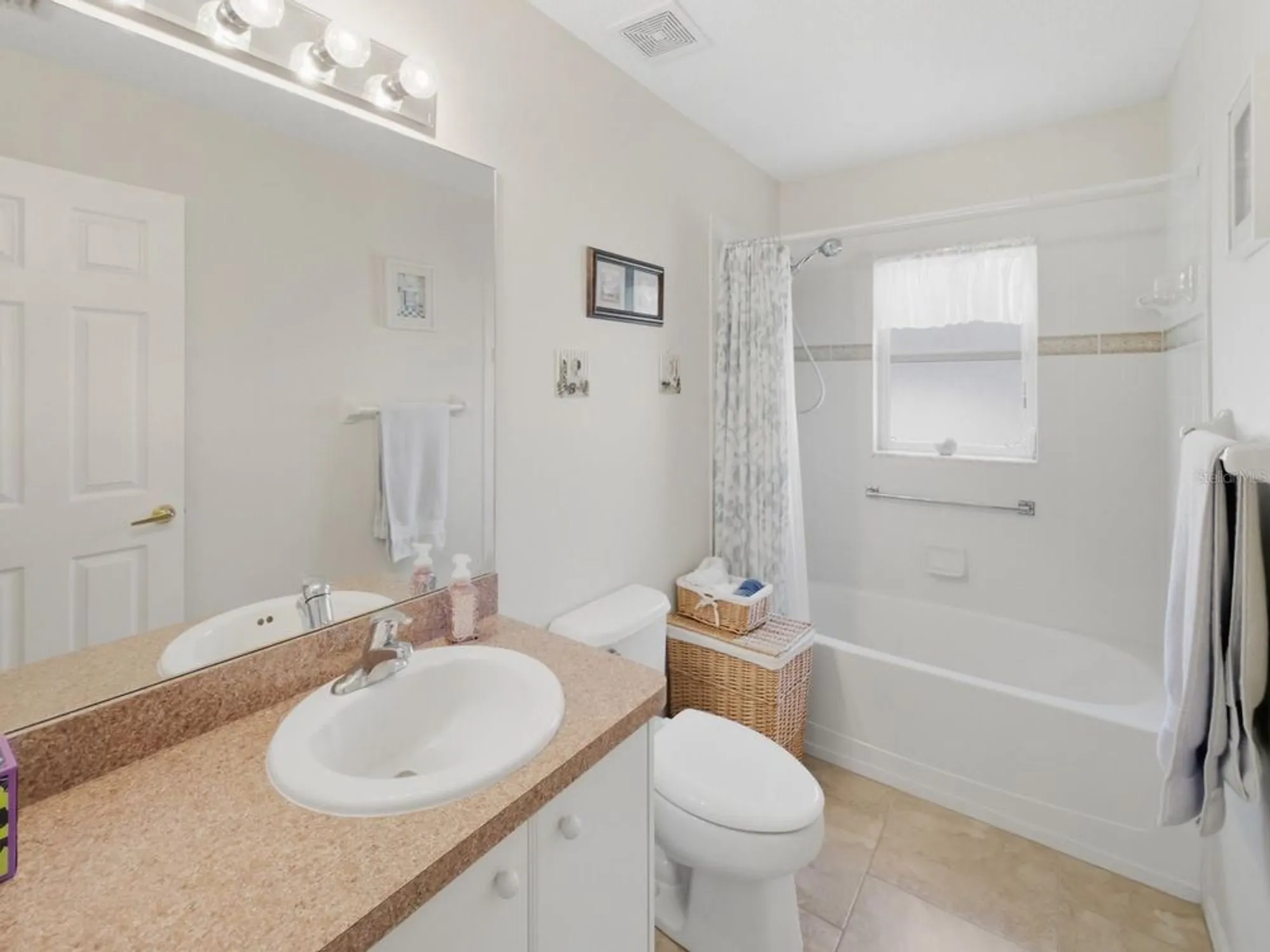 Property Slideshow image 34 of 70 | 18635 myrtlewood dr, Hudson, FL, 34667