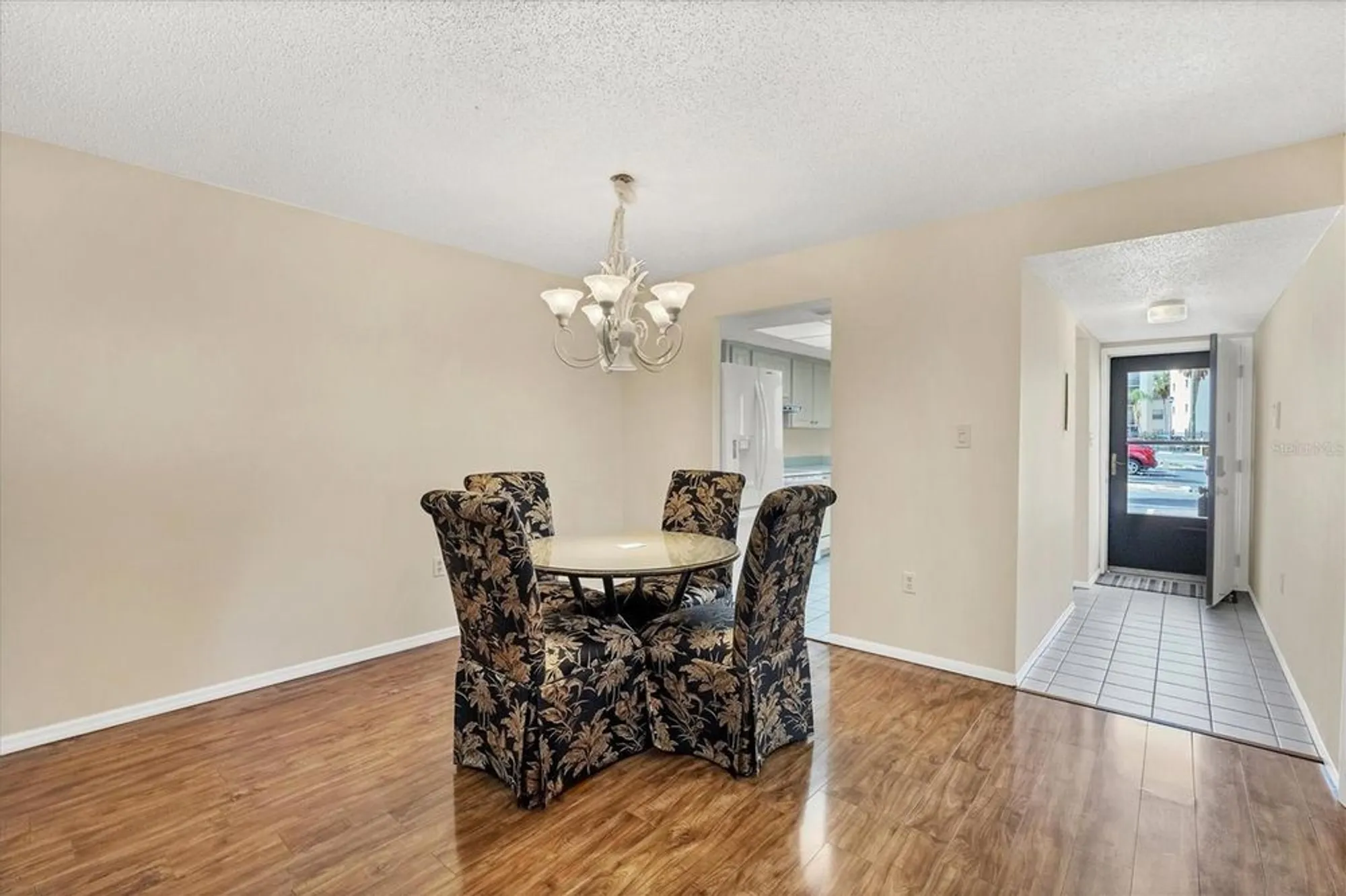 Property Slideshow image 13 of 58 | 3521 lake bayshore dr # 101 j, Bradenton, FL, 34205
