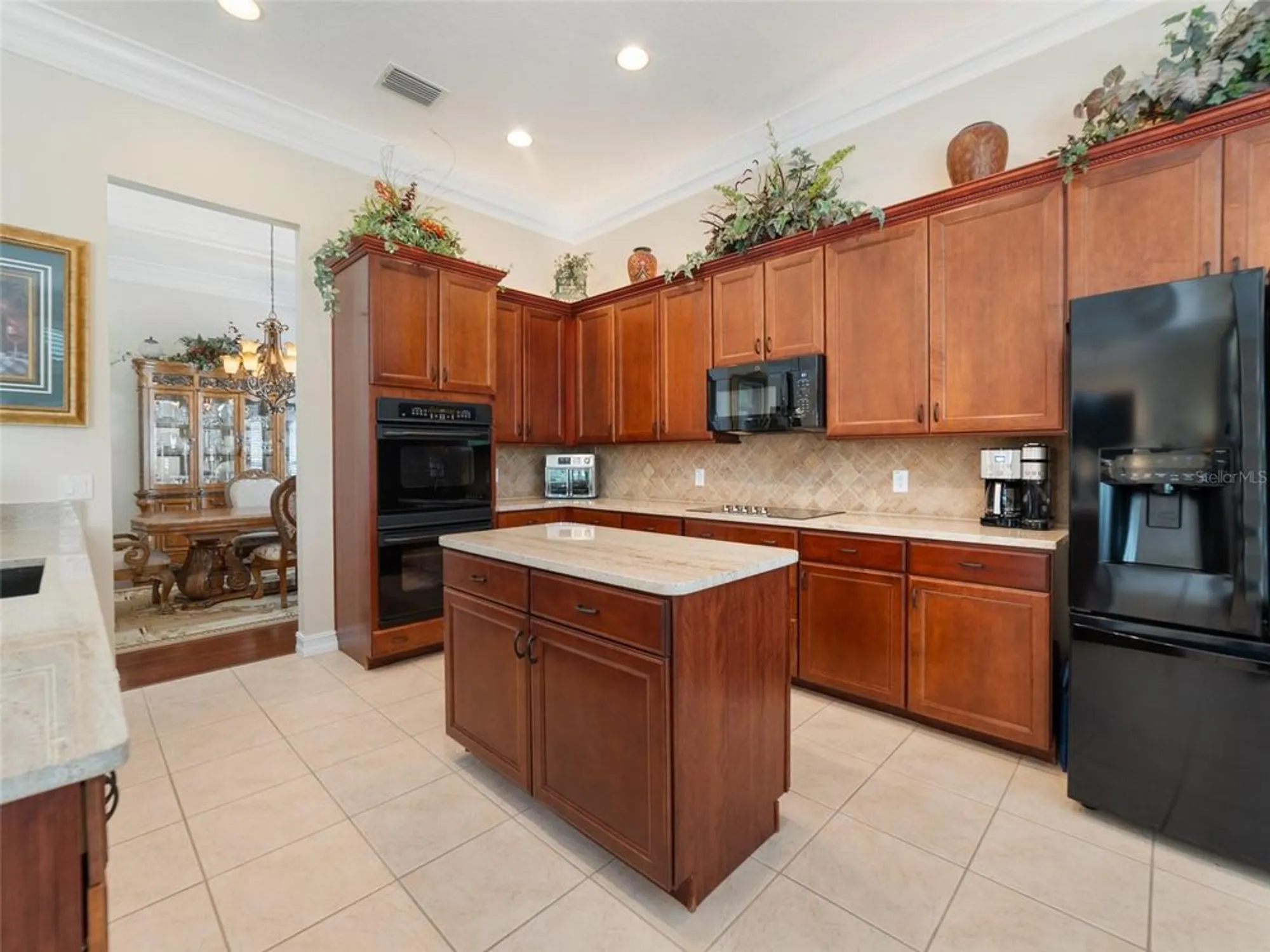 Property Slideshow image 14 of 62 | 5024 ruby flats dr, Wimauma, FL, 33598