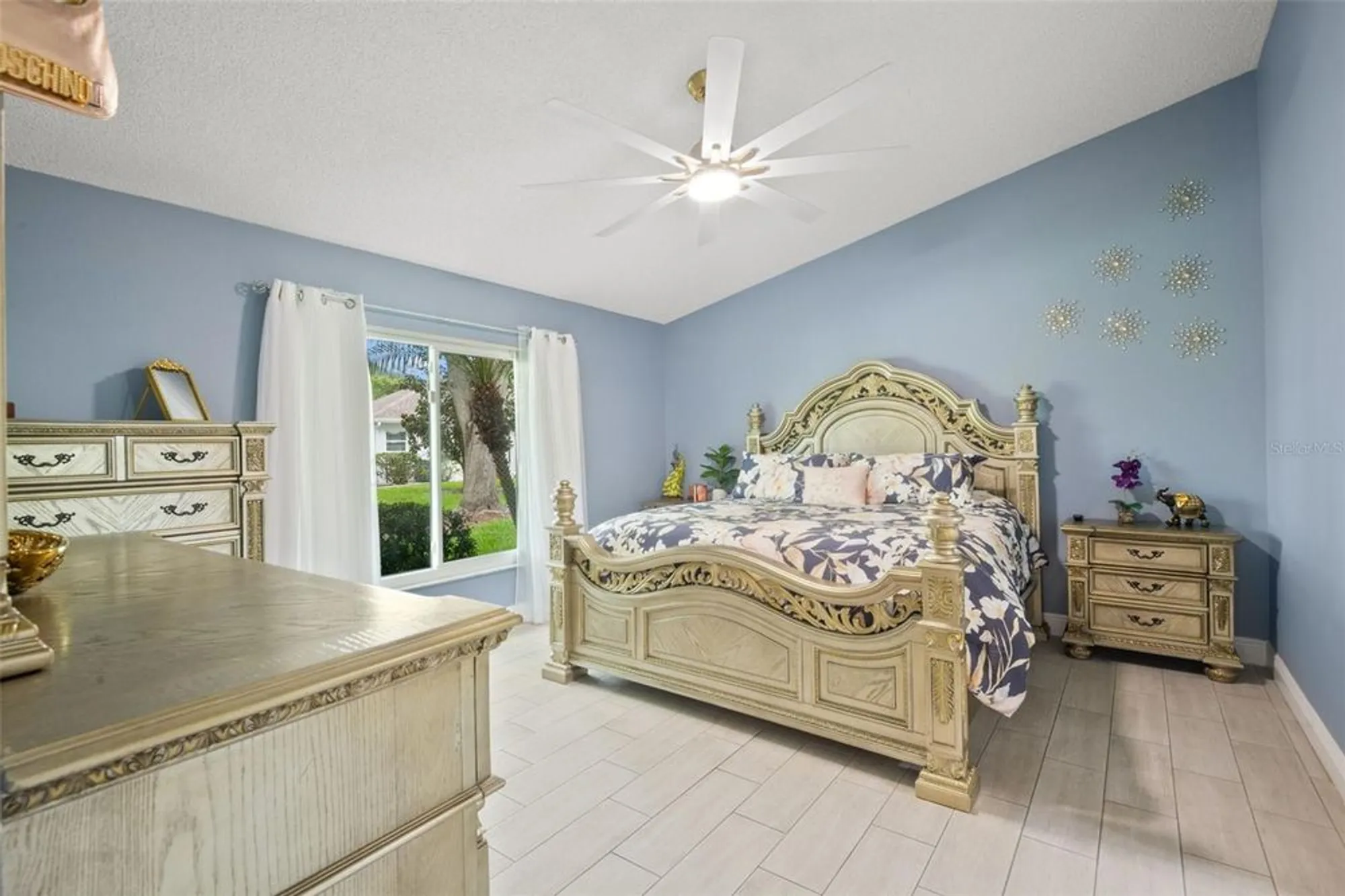 Property Slideshow image 27 of 61 | 713 manchester woods dr, Sun City Center, FL, 33573