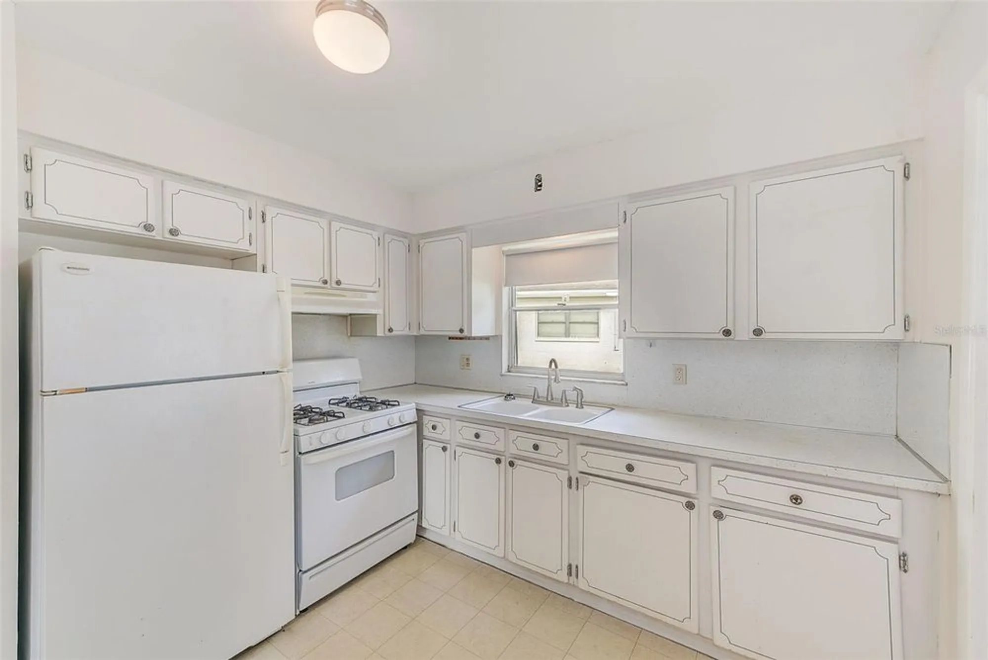 Property Slideshow image 9 of 32 | 4995 trillium ct, Pinellas Park, FL, 33782