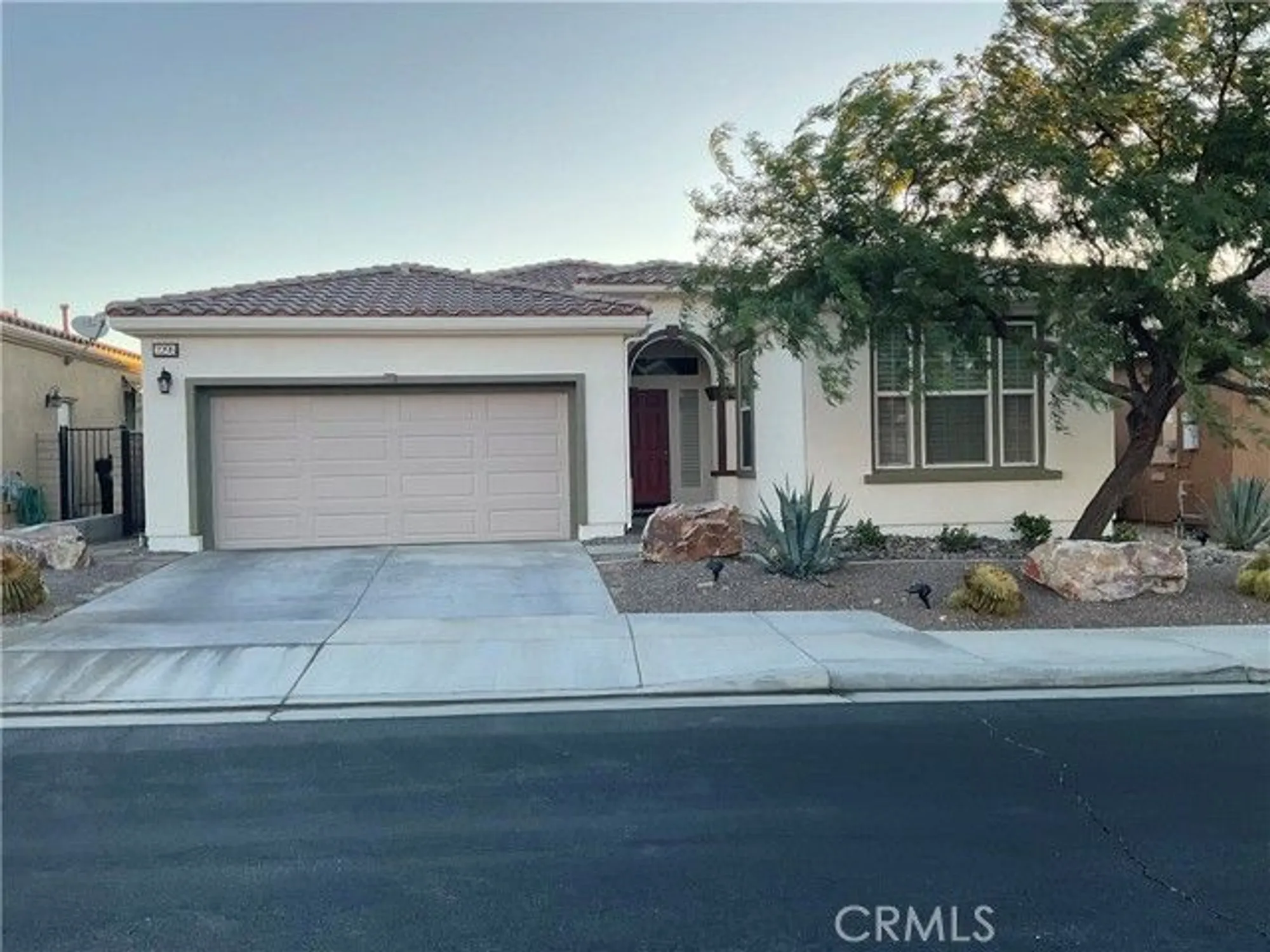 Property Slideshow image 15 of 36 | 2298 savanna way, Palm Springs, CA, 92262