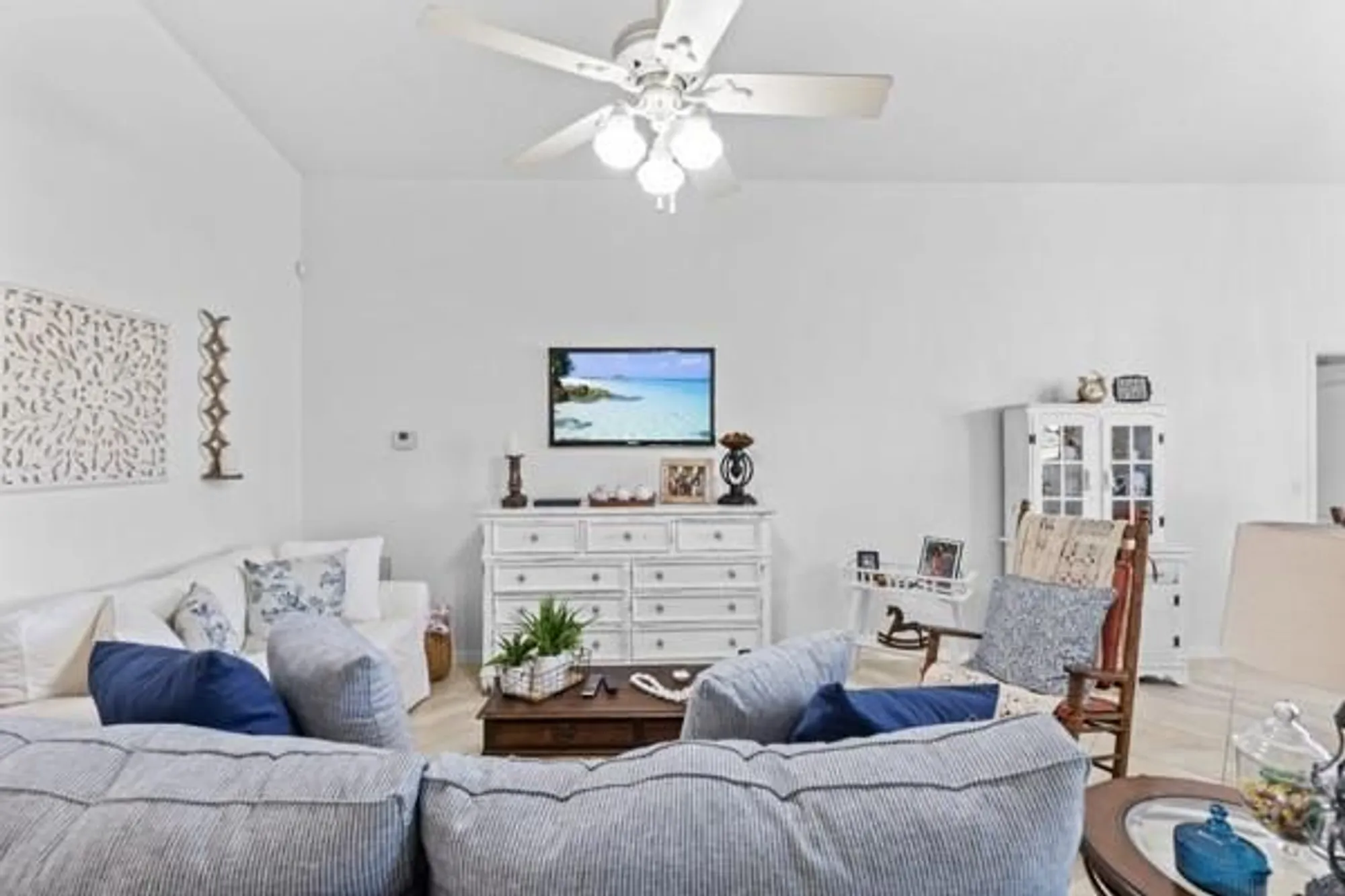 Property Slideshow image 5 of 25 | 304 sw north shore blvd, Port Saint Lucie, FL, 34986