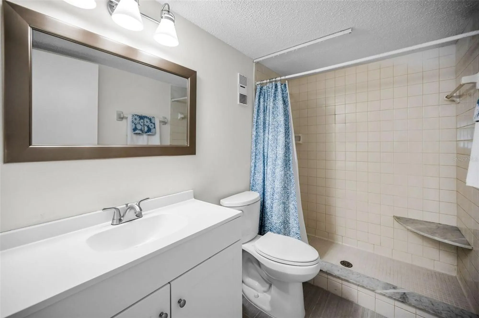 Property Slideshow image 22 of 59 | 970 virginia st 109, Dunedin, FL, 34698