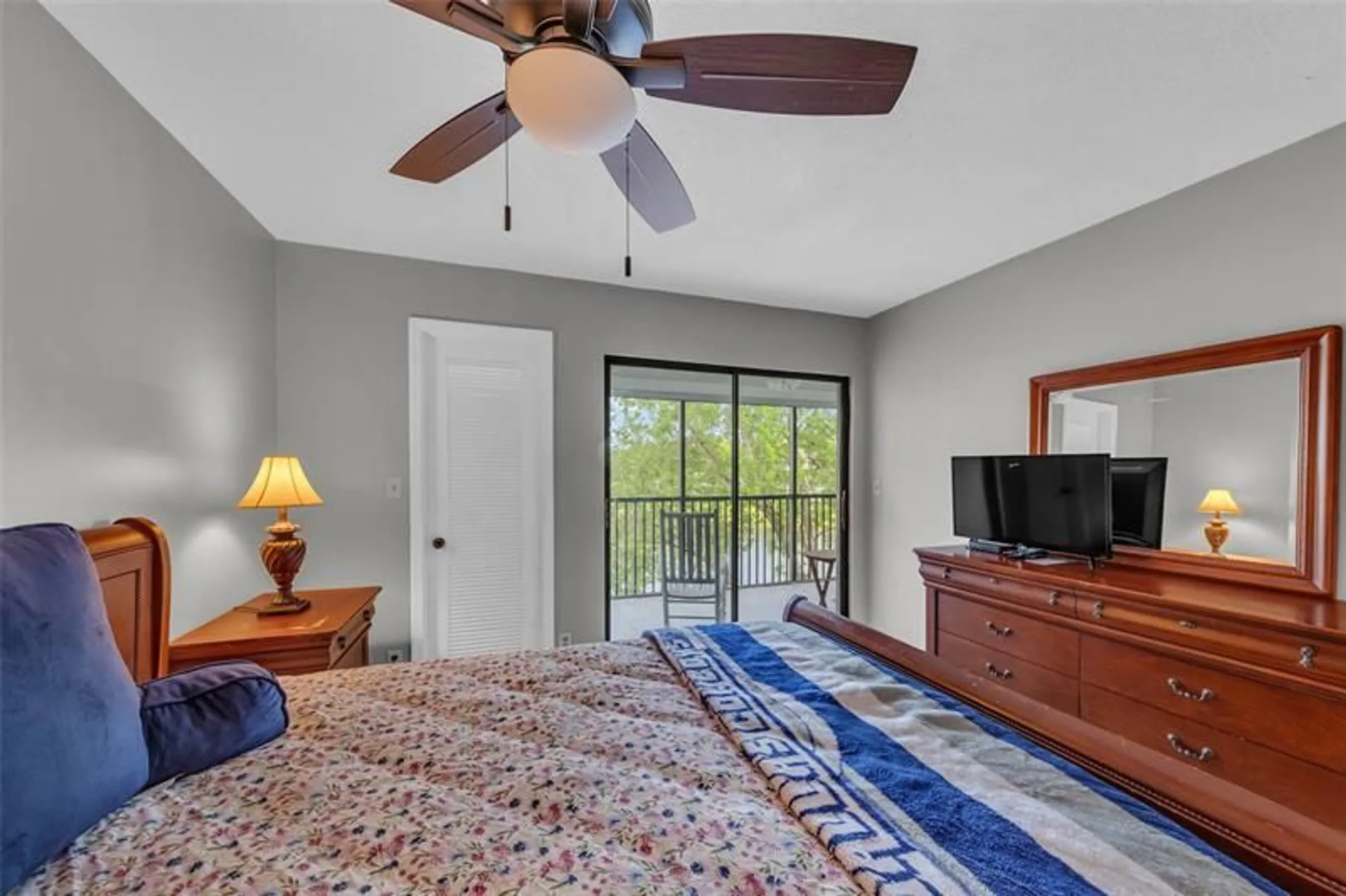 Property Slideshow image 18 of 43 | 7466 ashmont cir # 303, Tamarac, FL, 33321