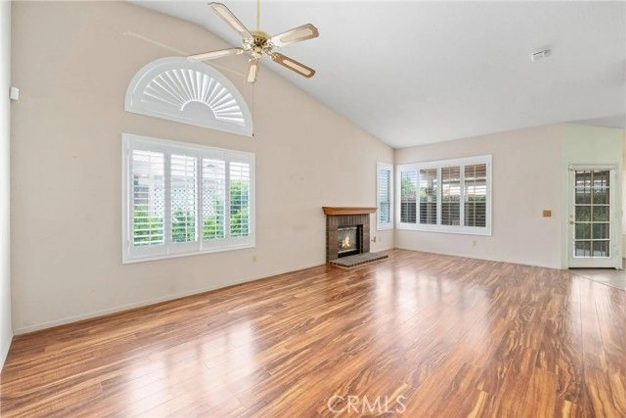 Property Slideshow image 8 of 35 | 1863 ash tree ln, Hemet, CA, 92545