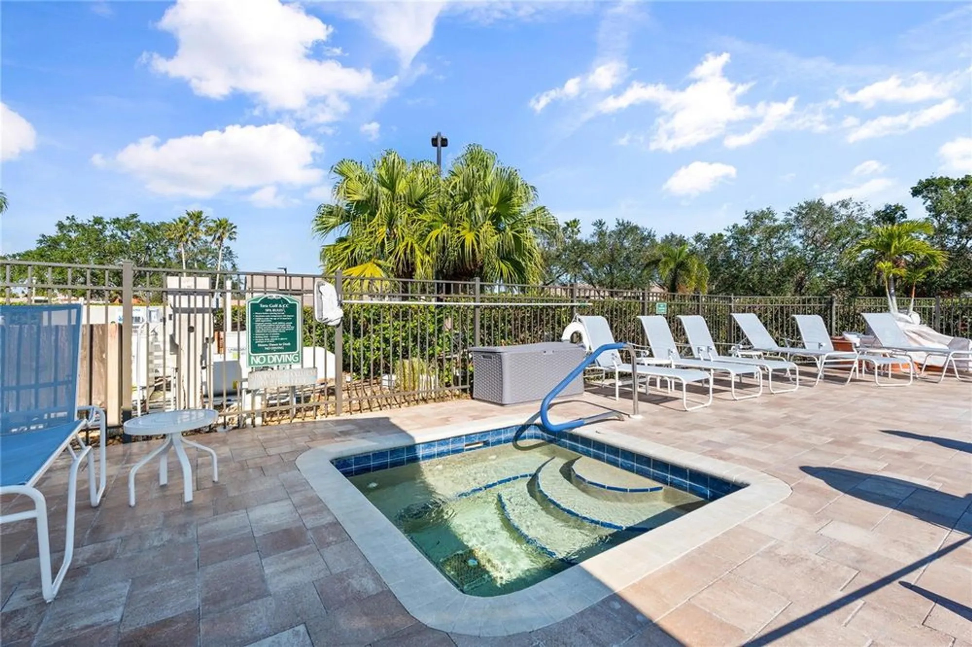 Property Slideshow image 38 of 51 | 6421 bay cedar ln, Bradenton, FL, 34203