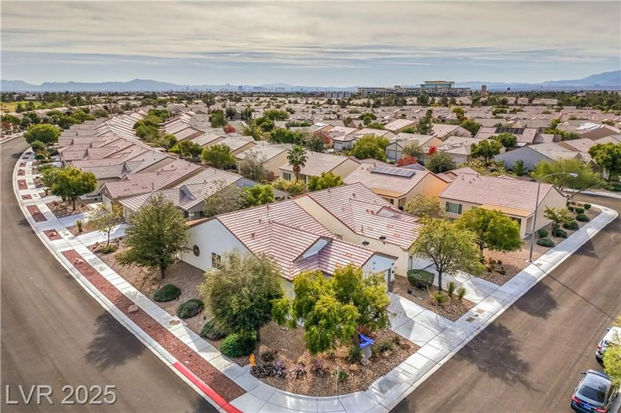 Property Slideshow image 33 of 49 | 2451 shore bird ave, North Las Vegas, NV, 89084